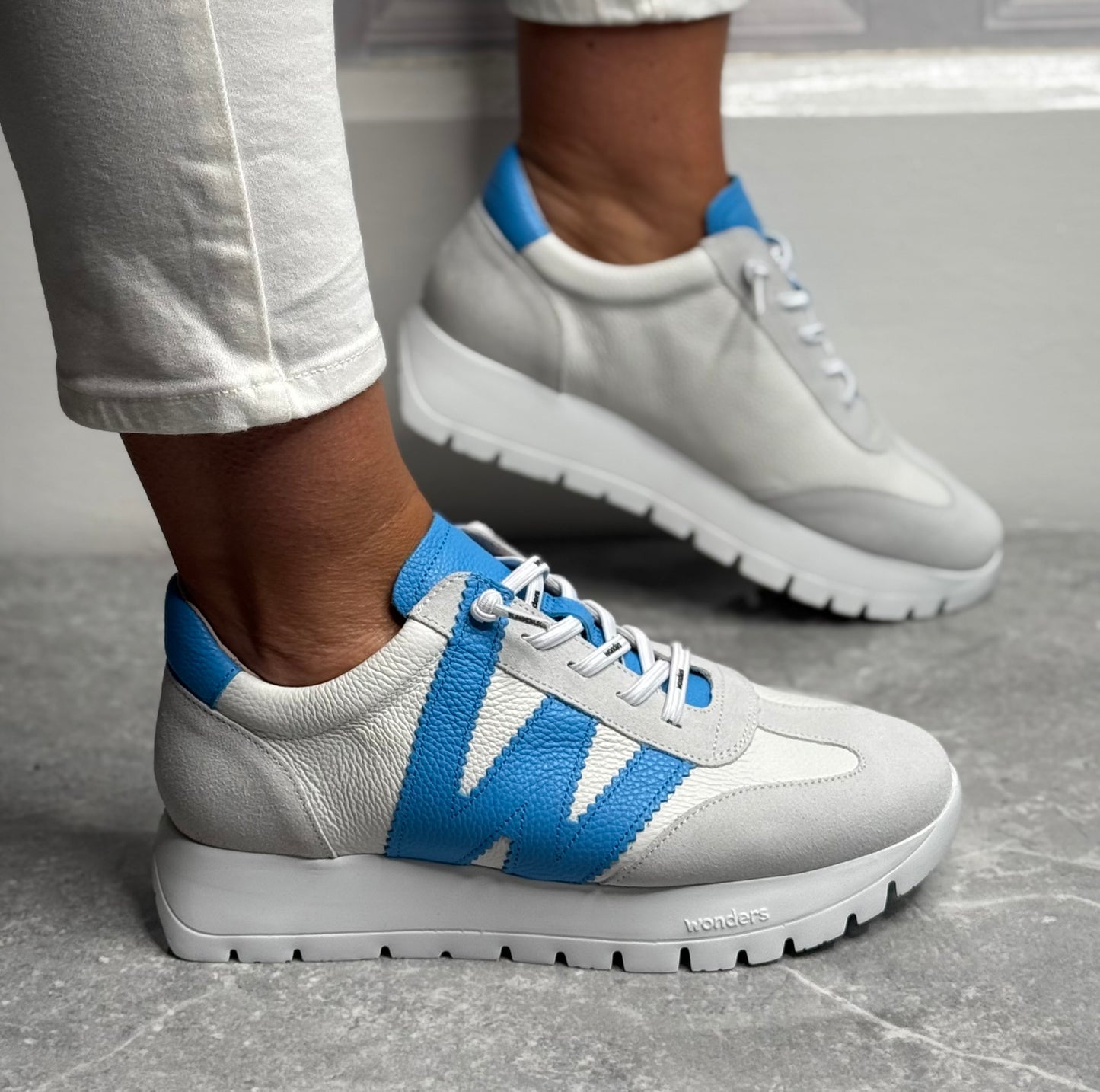 Wonders - A-2476 Blanco/Lagoon Trainer