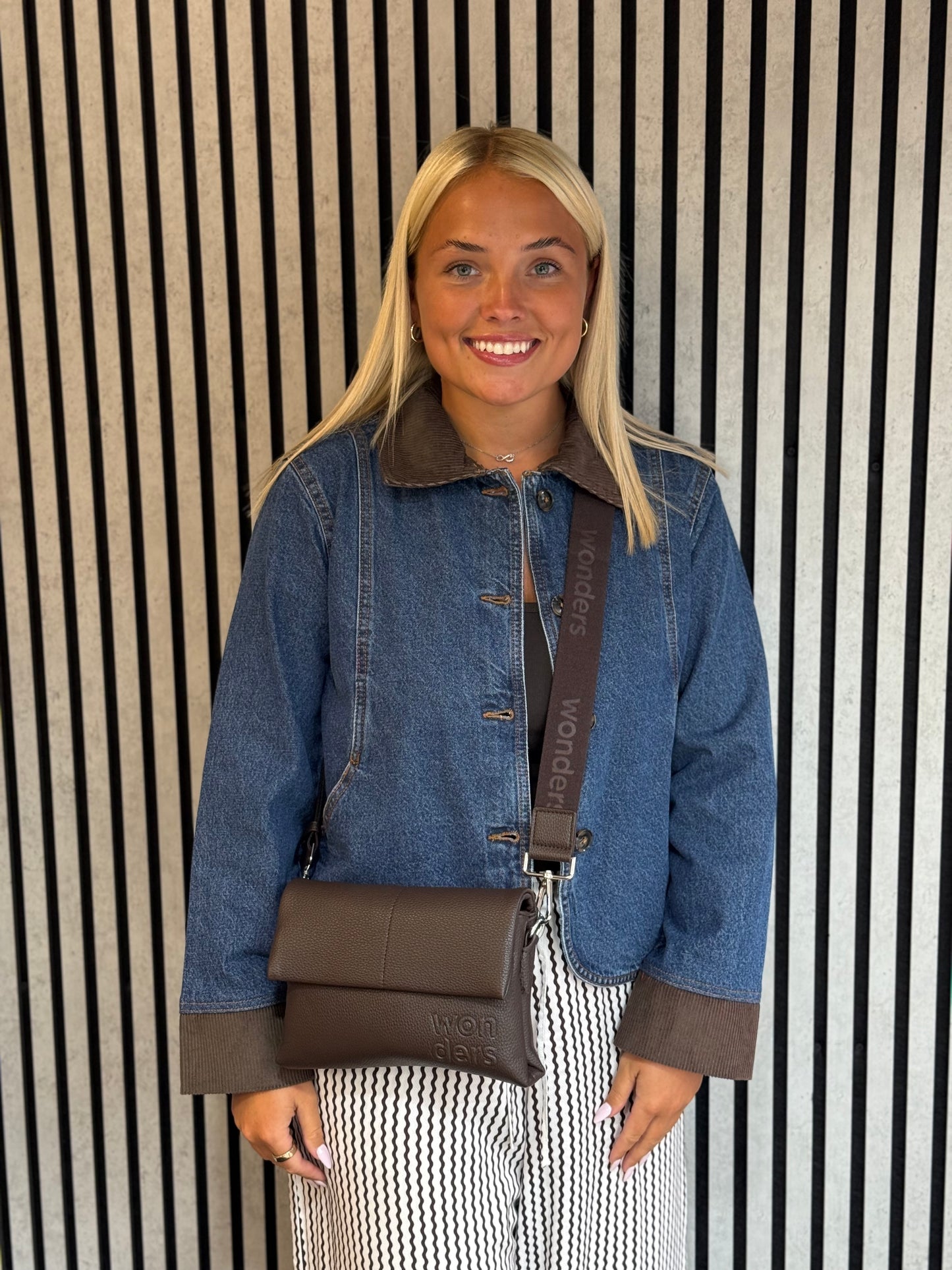 Wonders - Brown Crossbody Bag