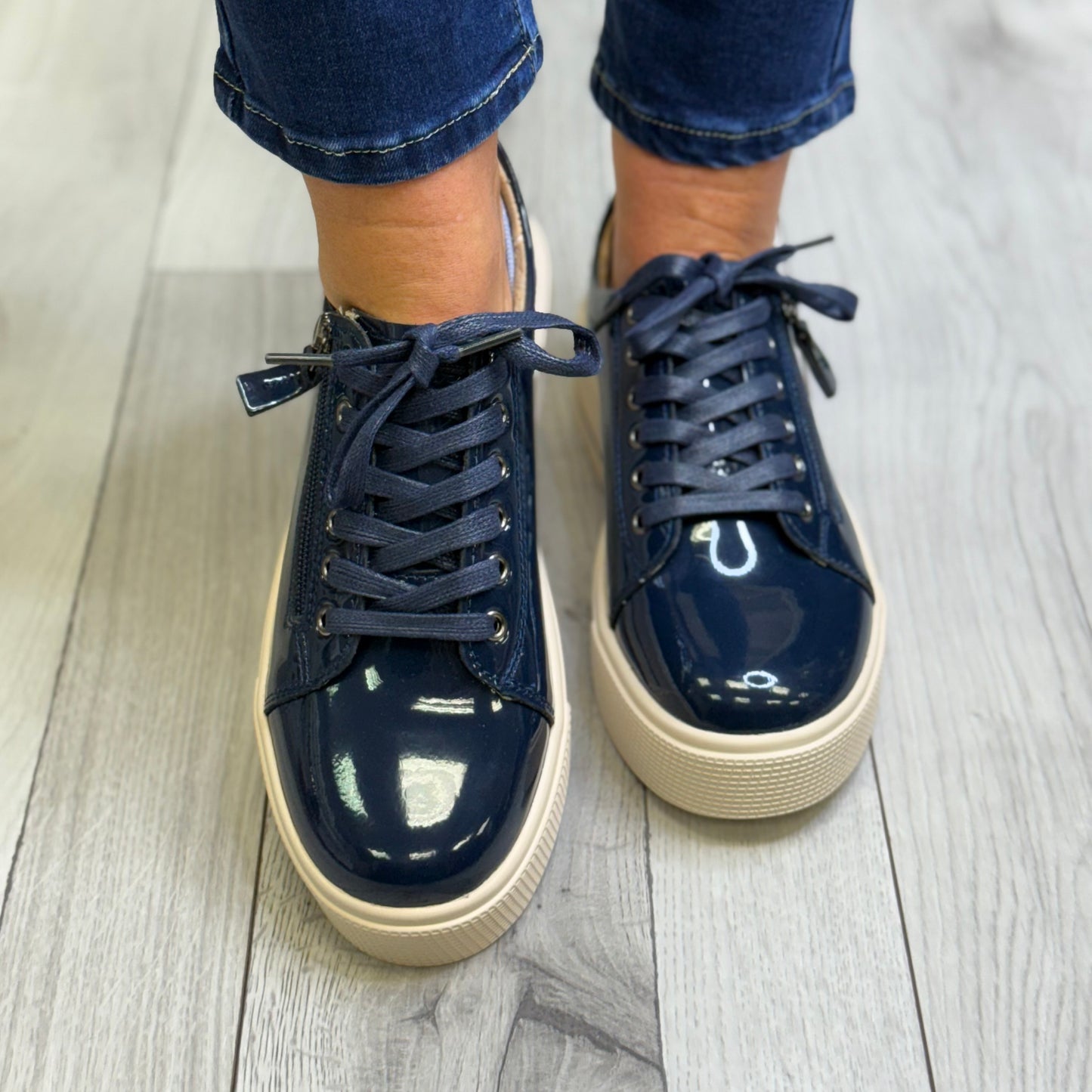 Patrizio Como - 'Ravenna' Navy Blue Patent Platform Trainer