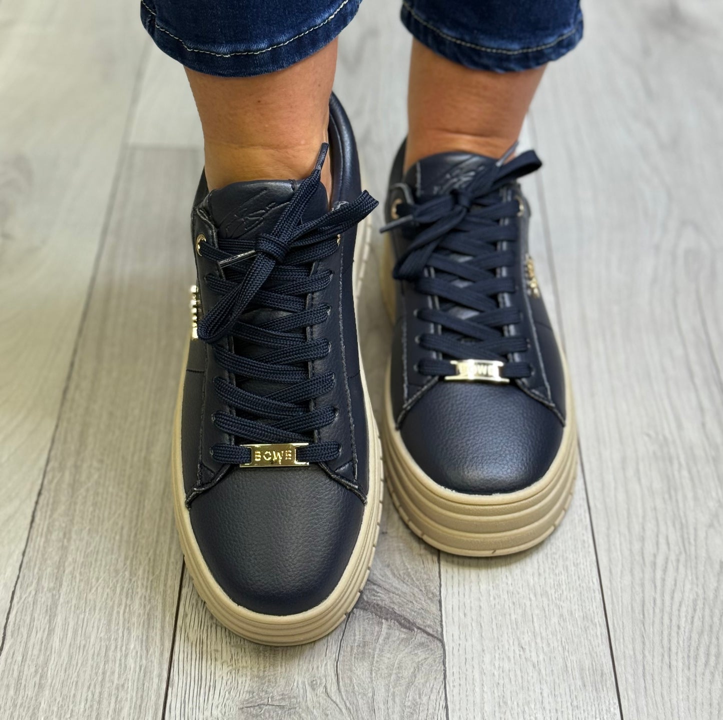 Tommy Bowe For Her - 'Barner' Admiral Platform Trainer