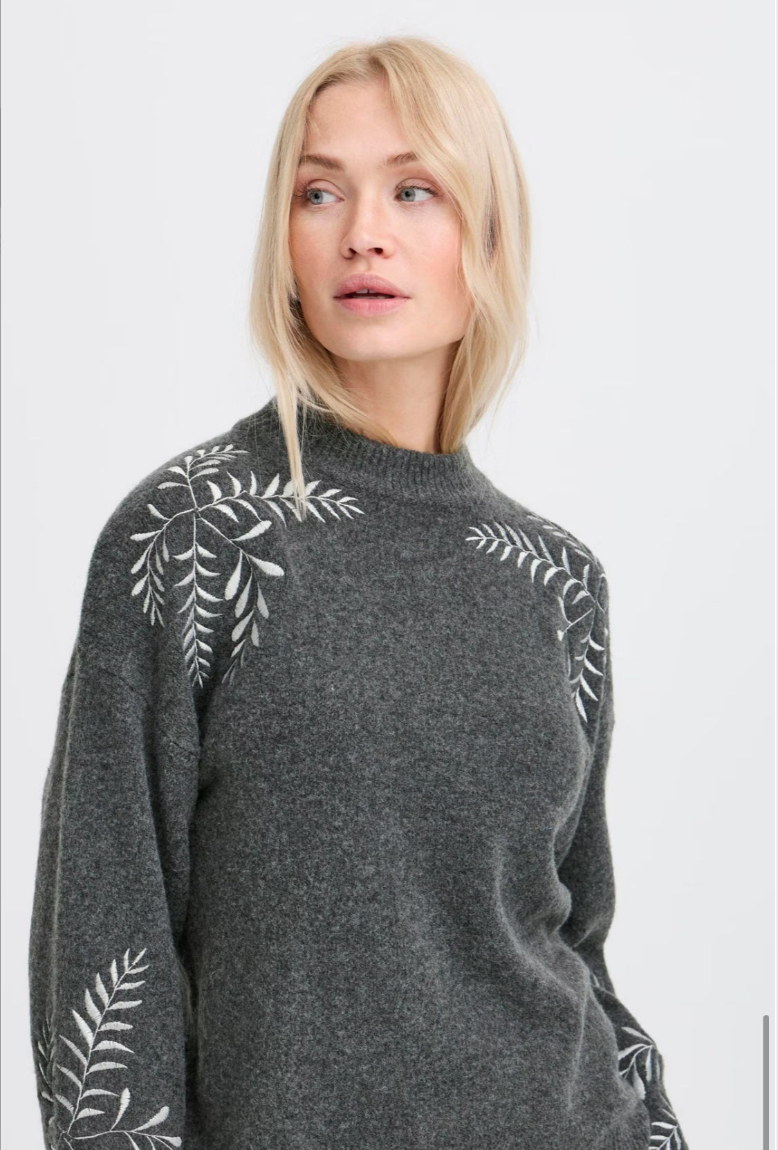 b.young - Grey Pullover