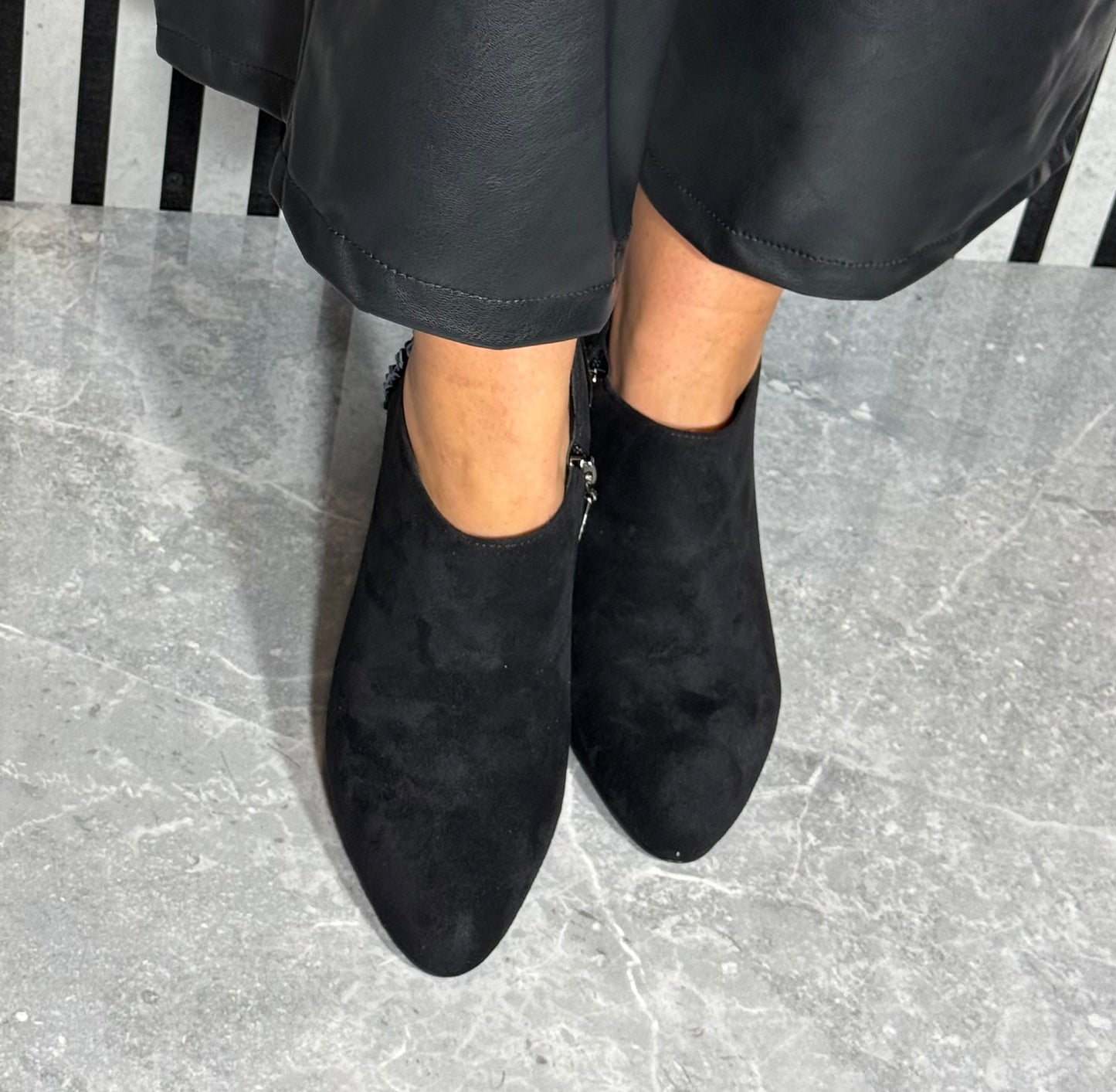 Kate Appleby - ‘Haddon' Schwarz Sparkle Shoe Boot