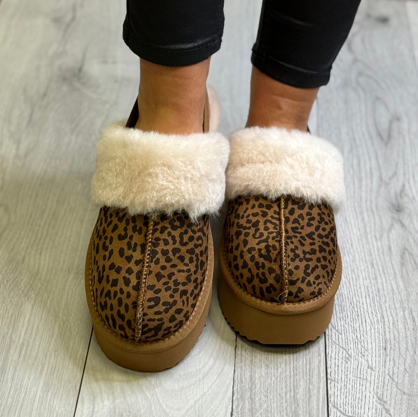 Xti - Leopard Faux Fur Lined Platform Mule (144440)