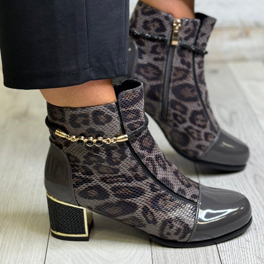 Redz - Grey Patent/Leopard Combo Boot