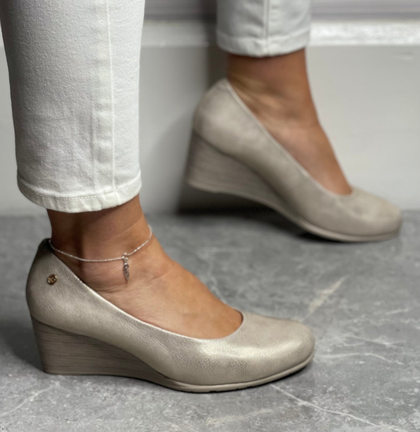 Zanni & Co - 'Ruwais One' Delphi Shine Wedge Shoe