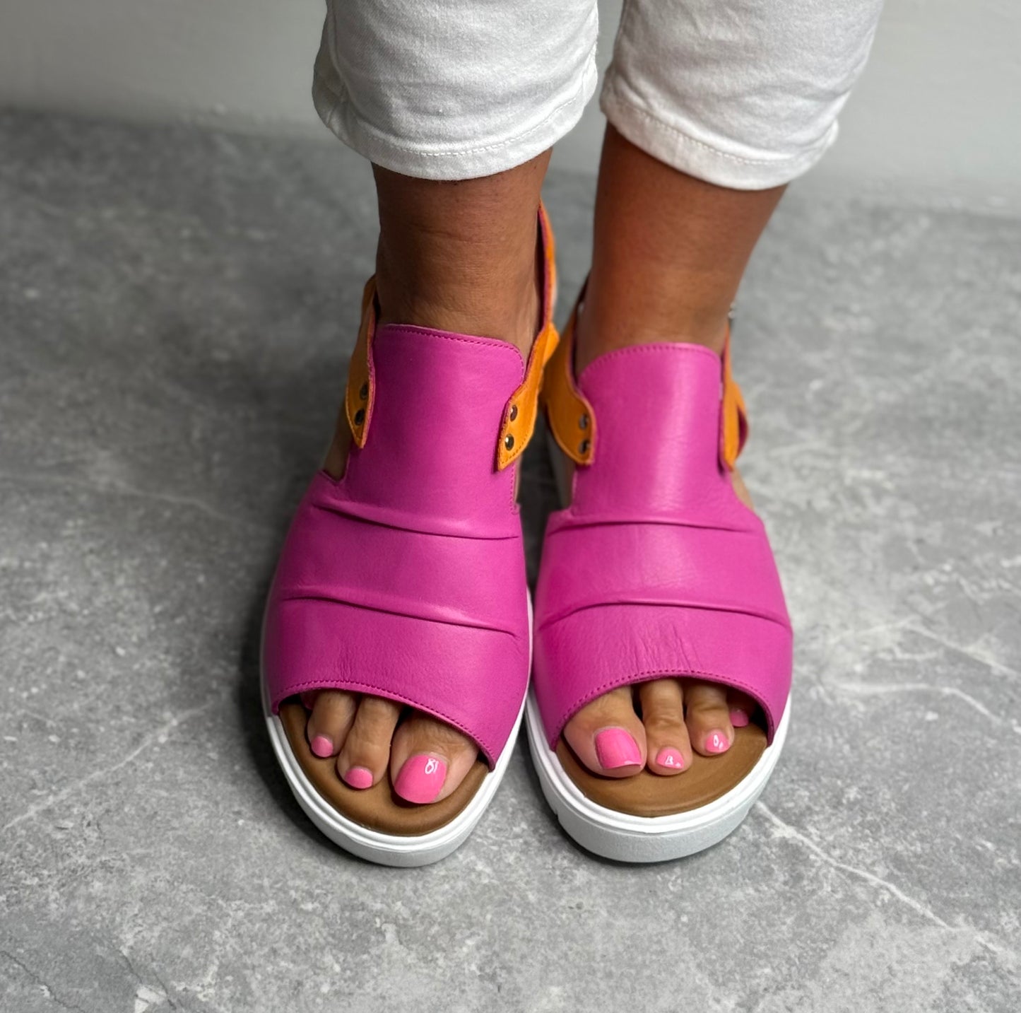 Hannah K - 'Indy' Pink Leather Sandal