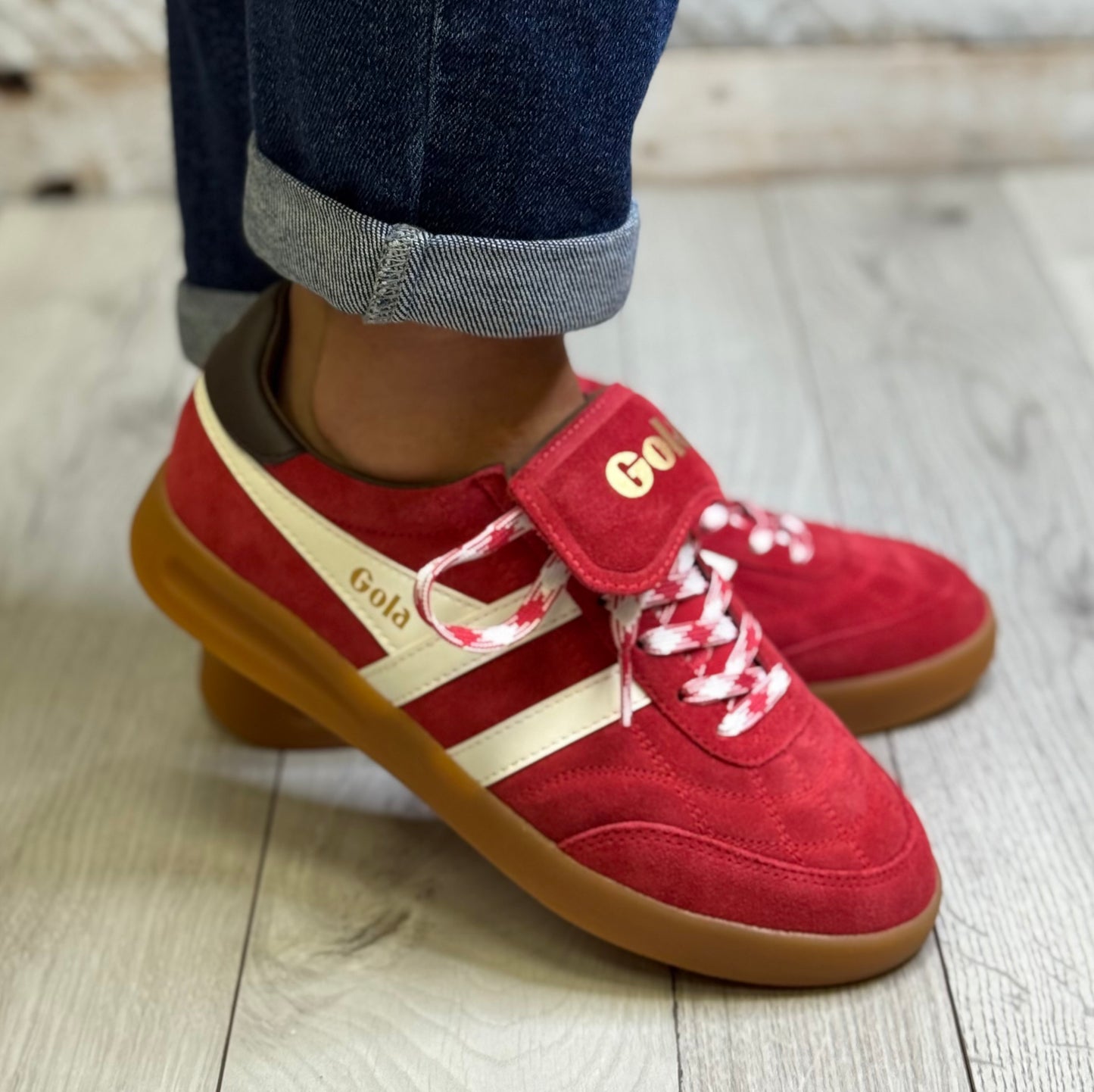Gola - ‘Stadia’ Red/Off White/Dark Brown Gum Sole Trainer