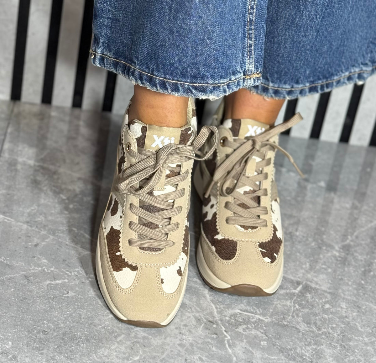 Xti - Beige Cow Print Wedge Trainer (146367)