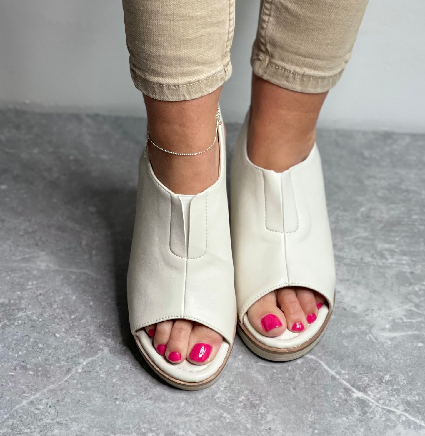 Zanni & Co - 'Mirfa One' Cream Wedge Sandal