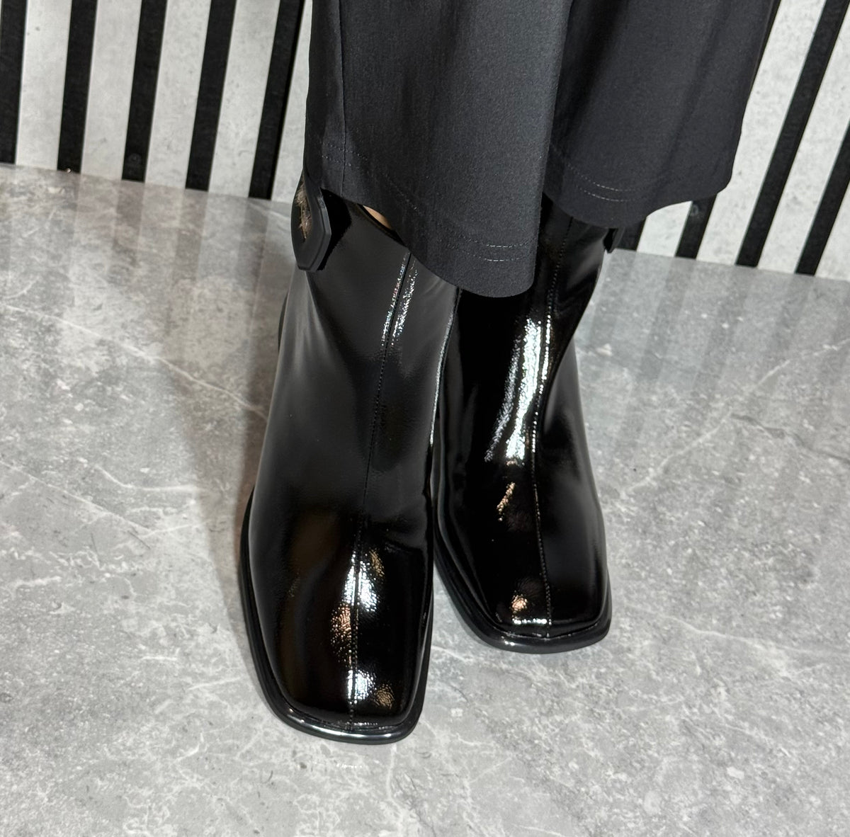 Lotus - 'Quincy' Black Patent Boot