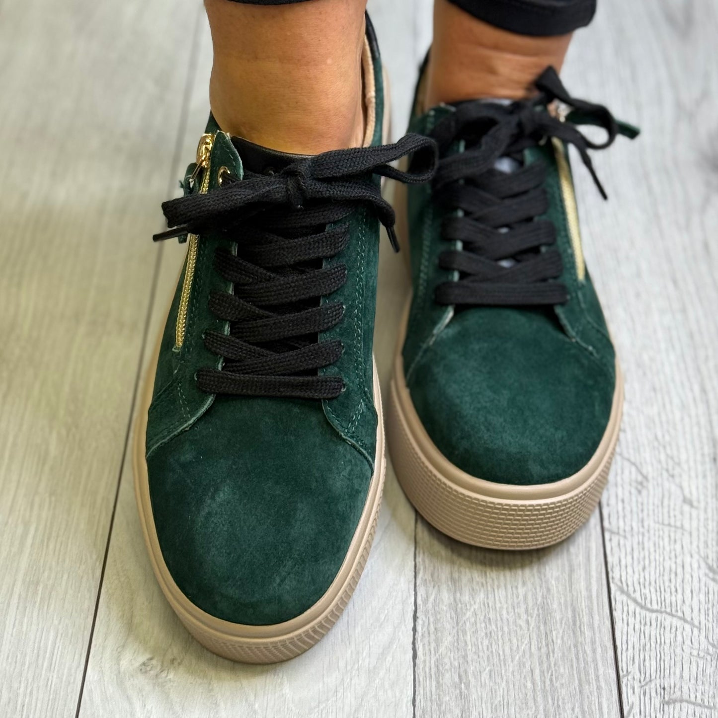 Patrizio Como - 'Ravenna' Green Suede Platform Trainer