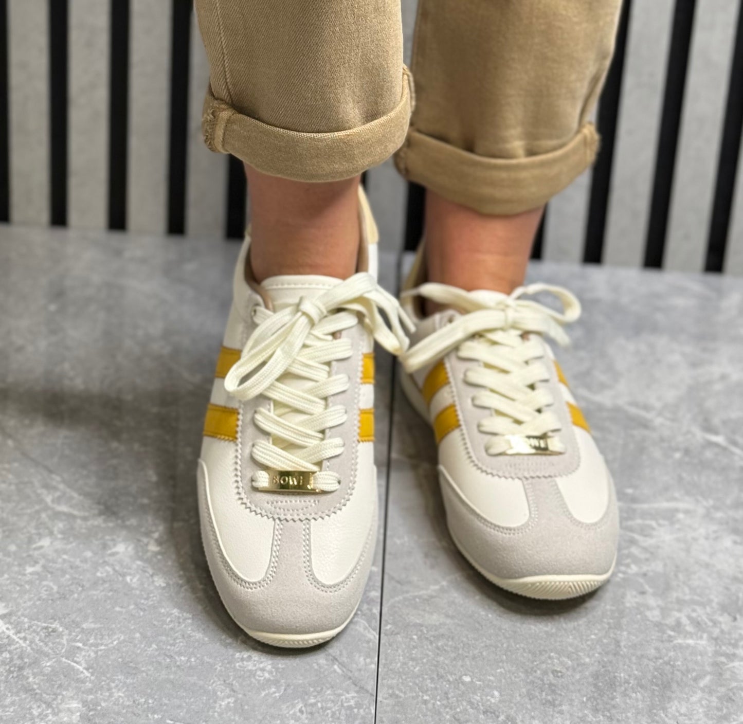 Tommy Bowe For Her - 'Tangan' Laser Lemon Trainer