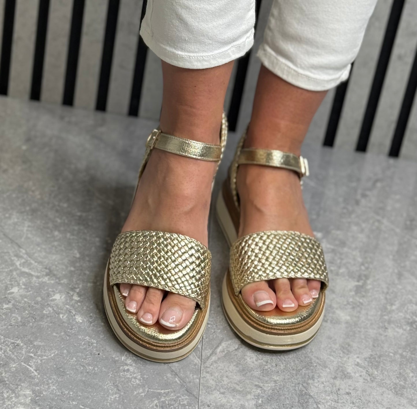 Xti - Gold Metallic Wedge Sandal (145251)