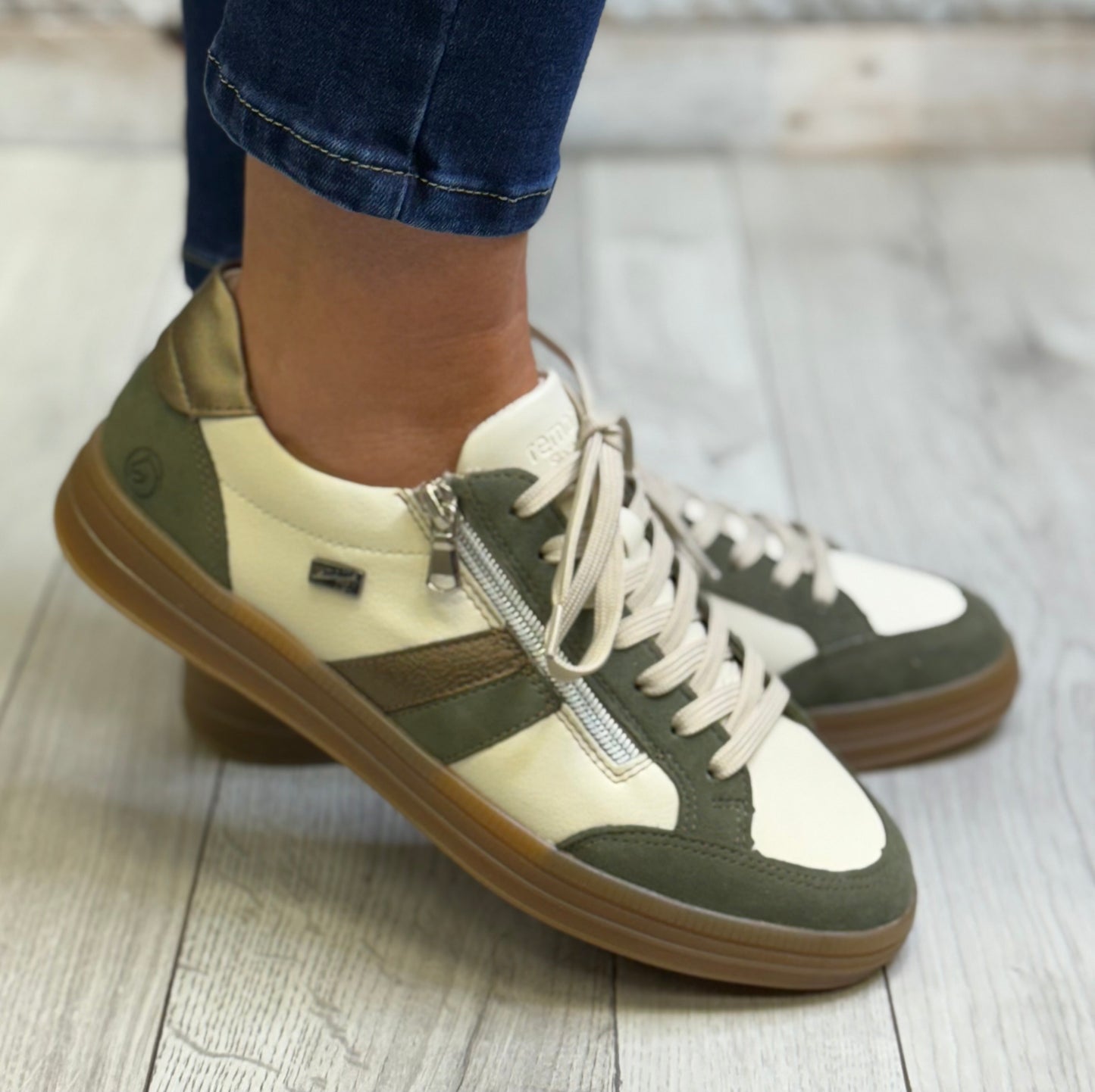 Remonte - Cream/Green Combo Trainer