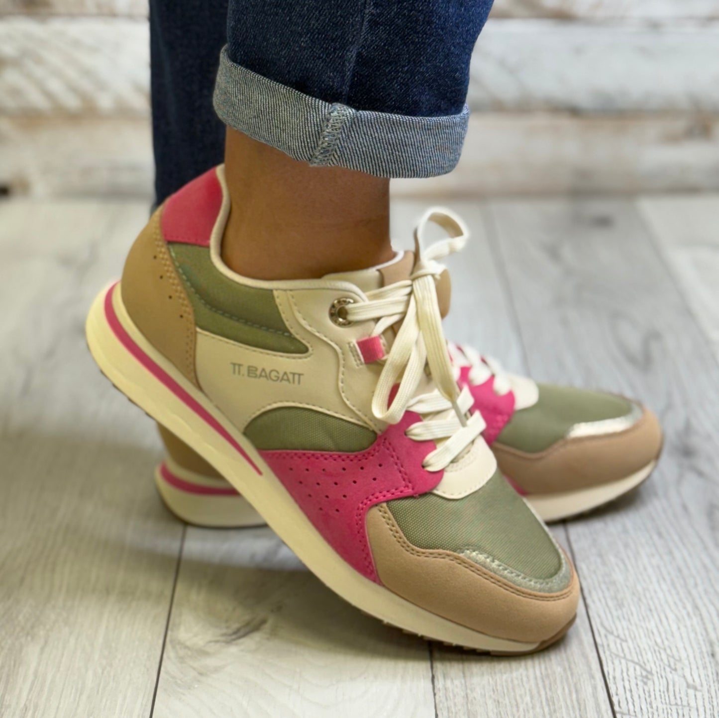 Bagatt- Beige/Multi Trainer