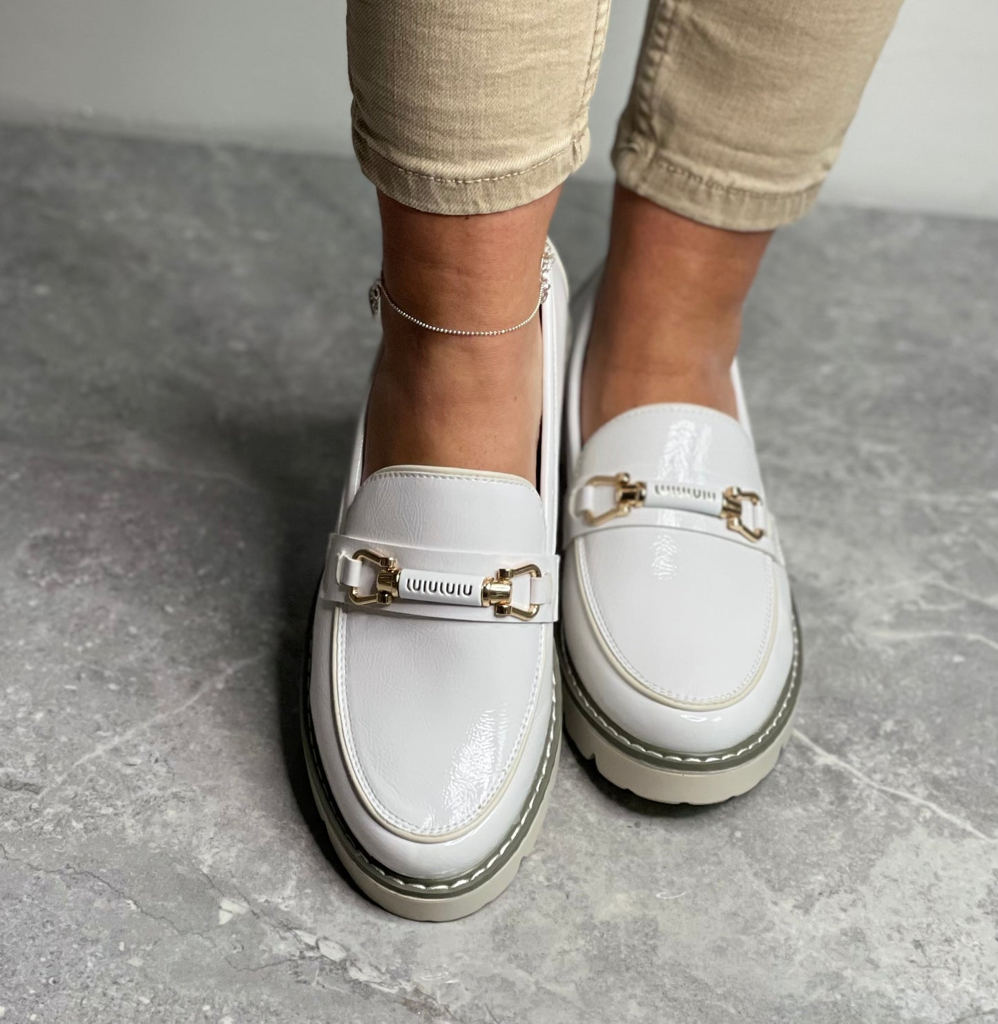 Zanni & Co - 'Hanoi One' Crystal White Loafer