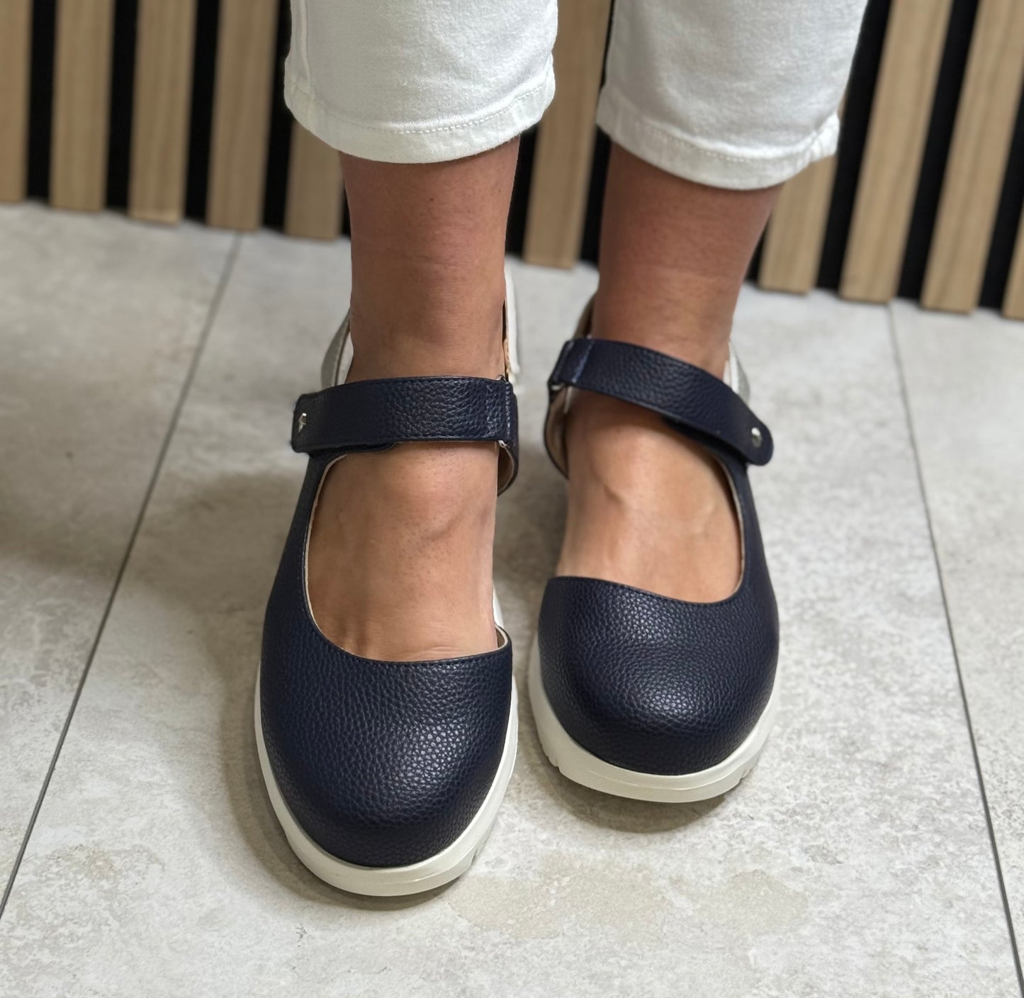Kate Appleby - 'Wootton' Sapphire Casual Slingback Shoe