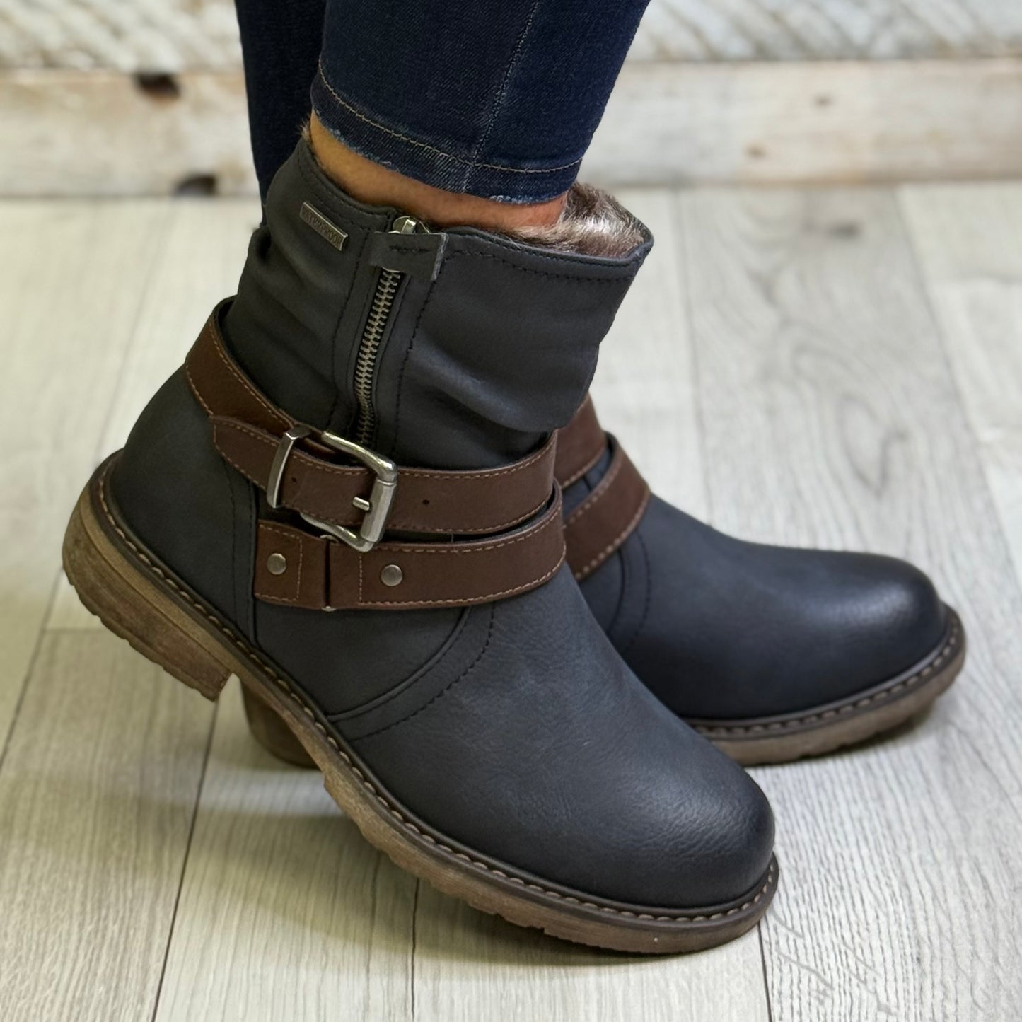 Lunar - 'Chime III' Navy Boot