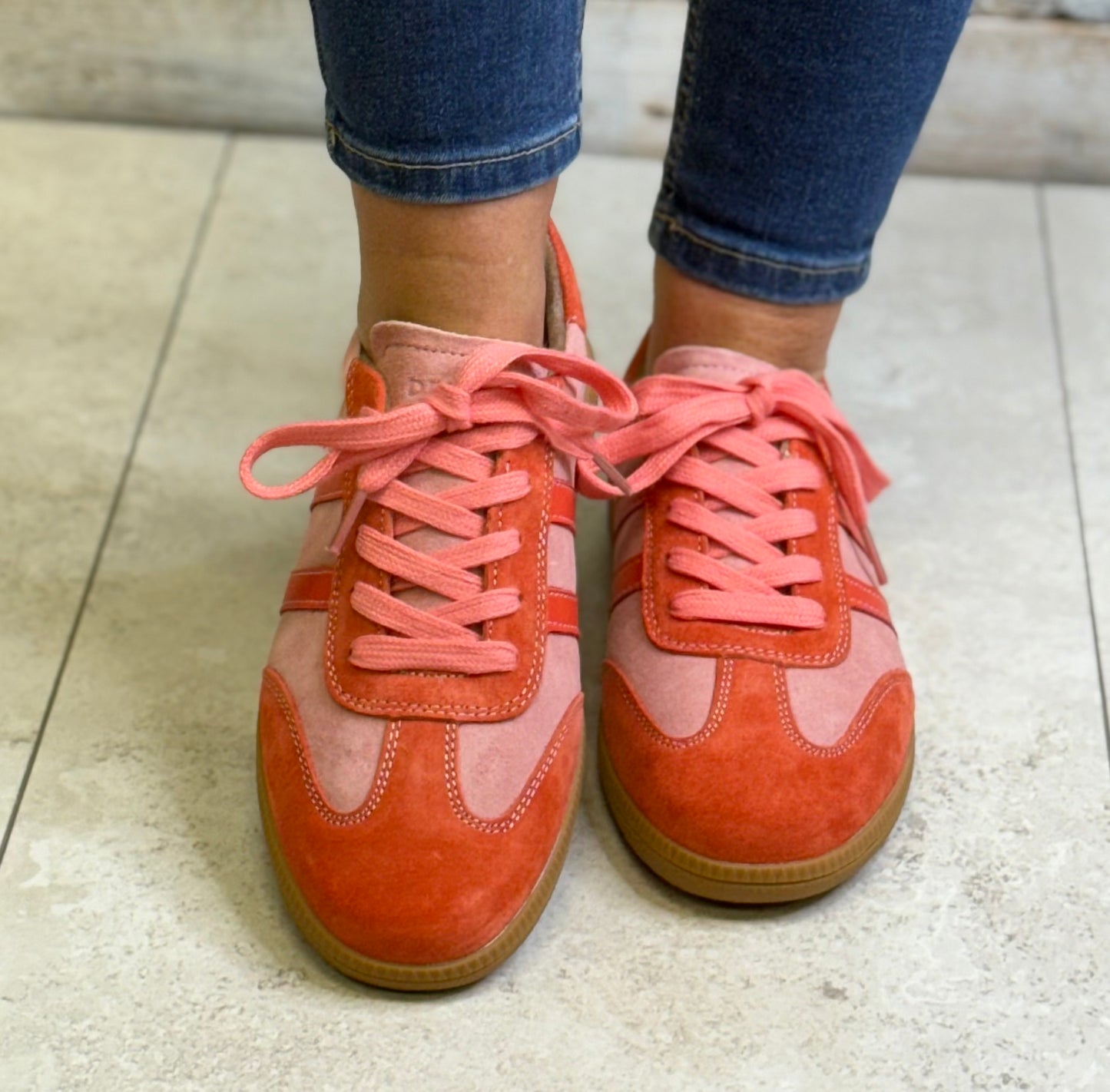 Drilleys- 'Sixty Four' Coral Reef Gum Sole Trainer