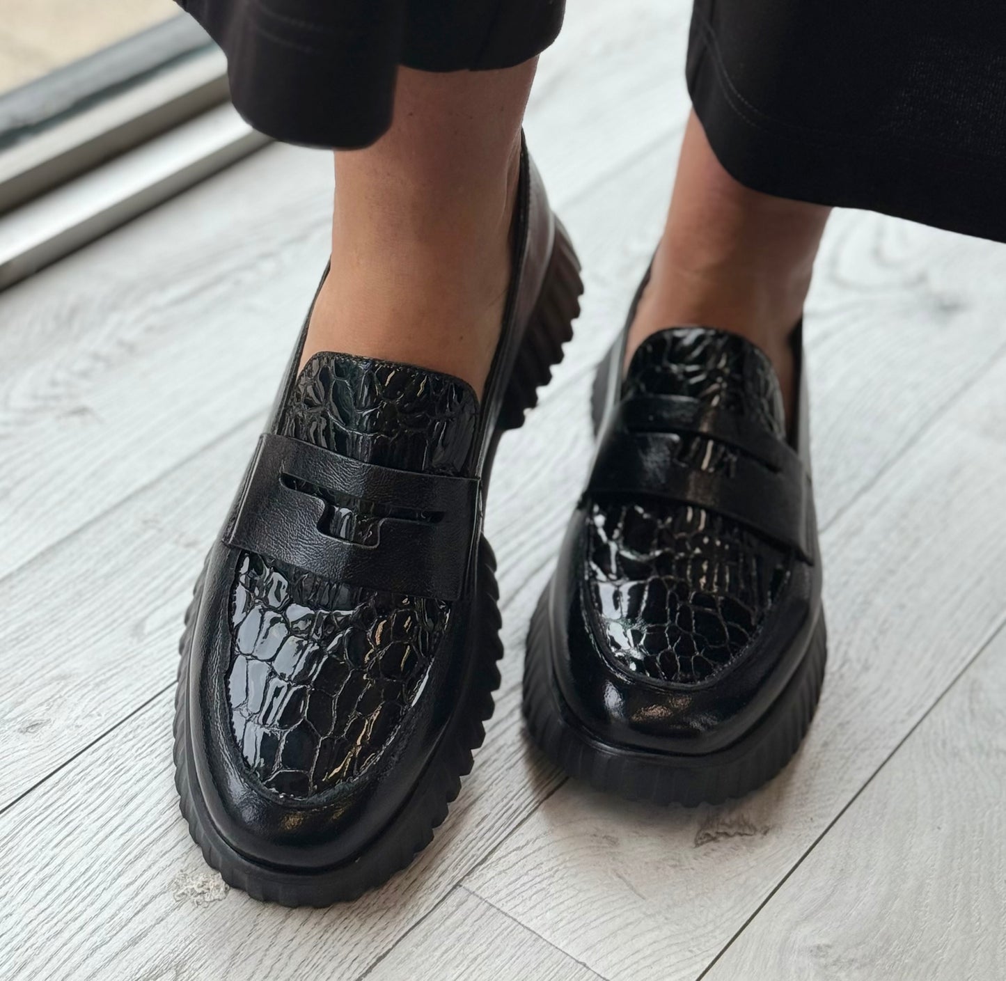 Wonders - A-4420 Black Patent Leather Wedge Loafer