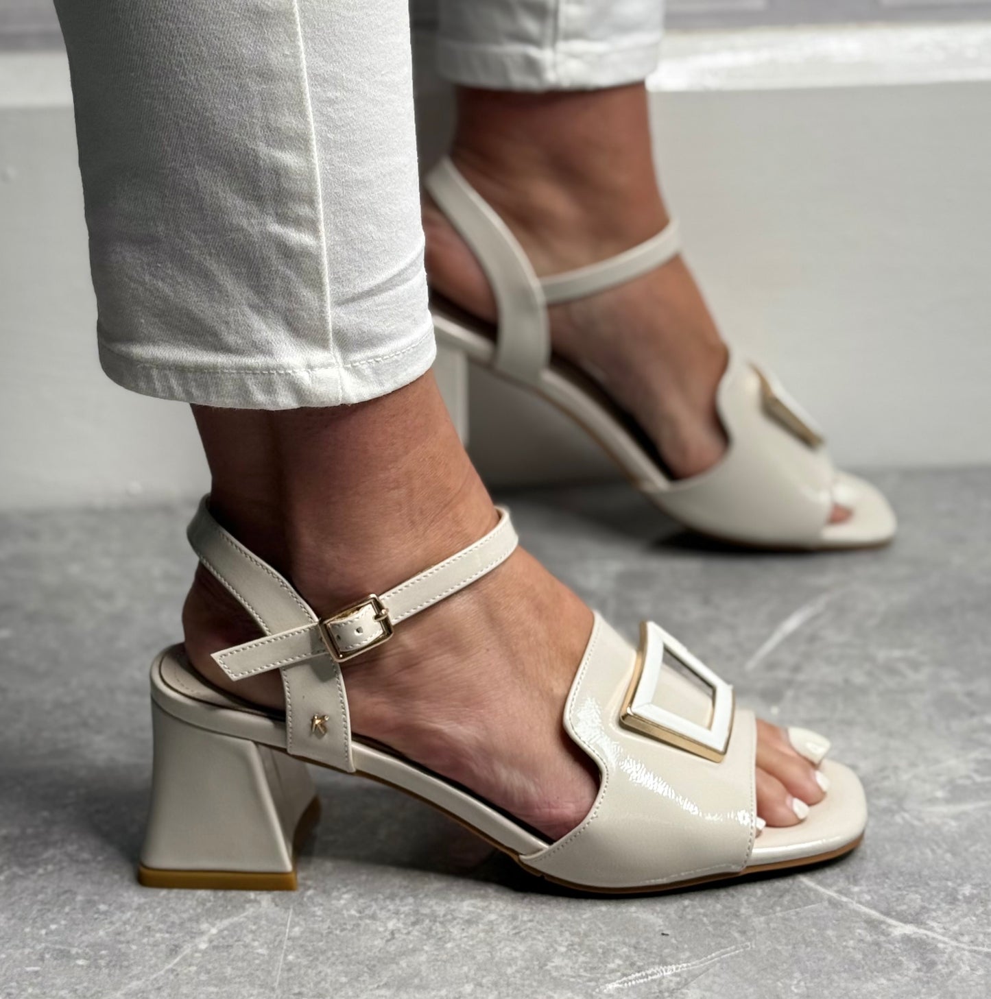 Kate Appleby - ‘Tetsworth’ Almond Block Heel Sandal