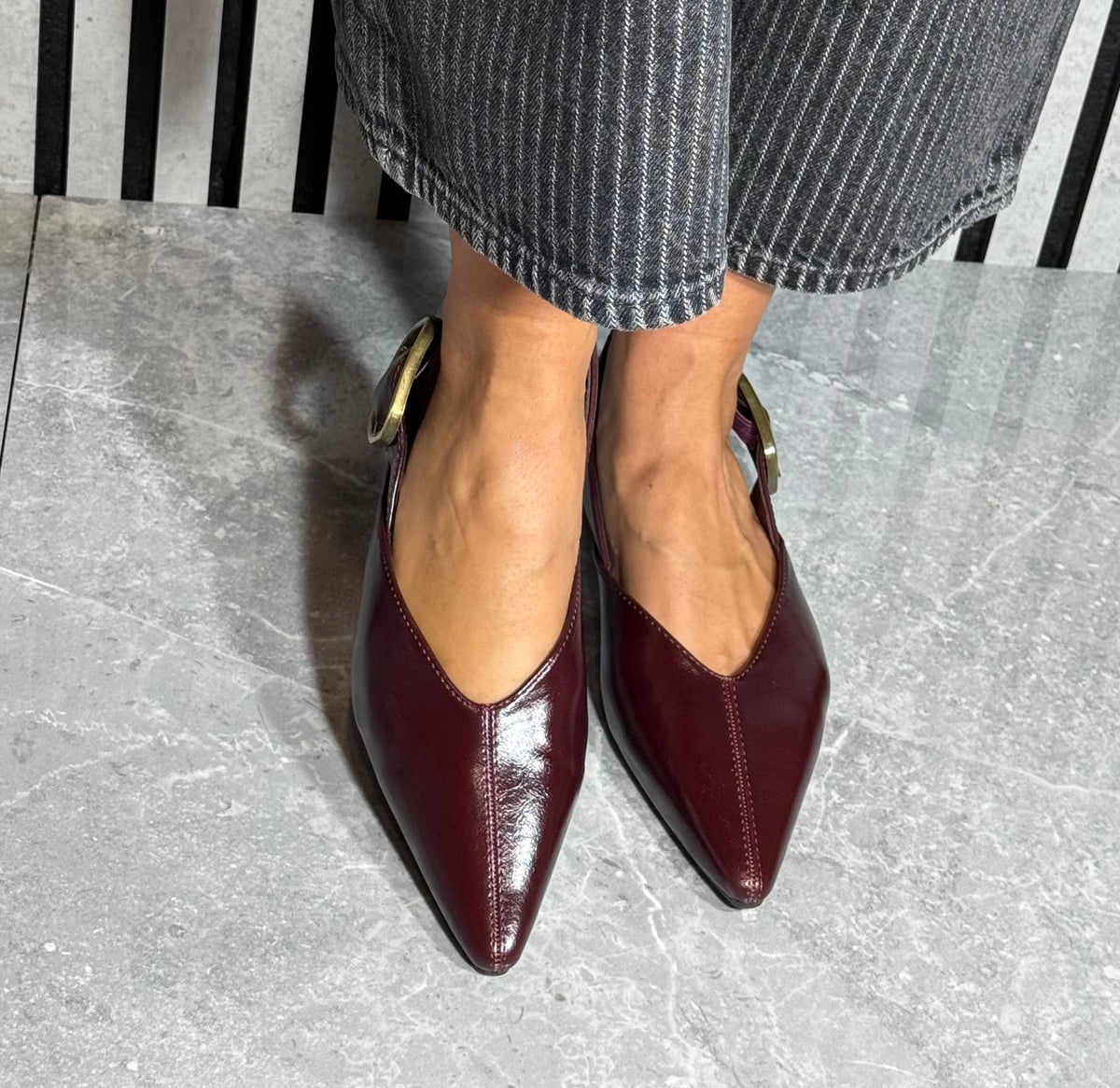 Xti - Burgundy Pointed Slingback Shoe (146399)
