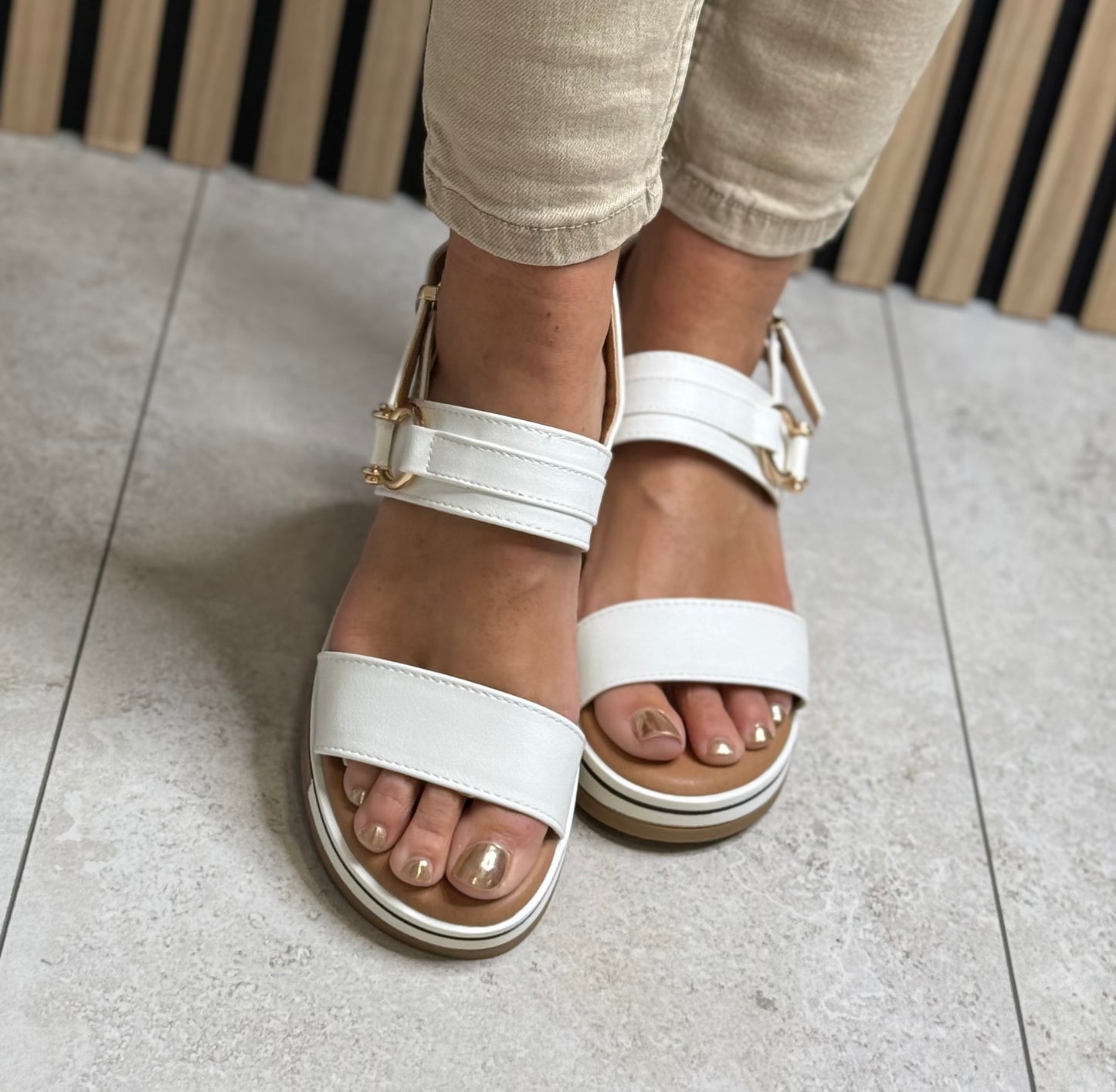 Redz - White Cork Detail Wedge Sandal