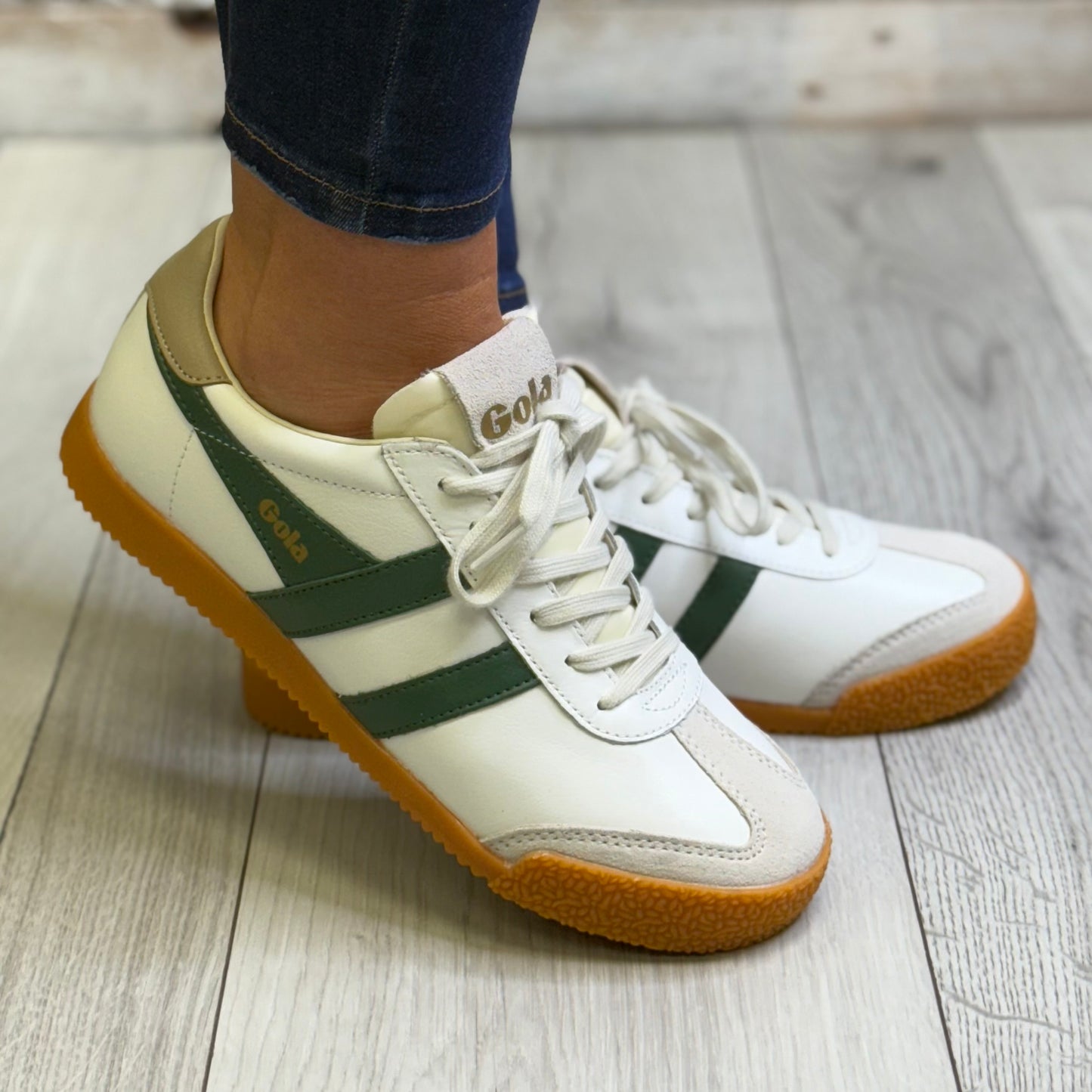 Gola - ‘Elan' Leather White/Evergreen/Bone Trainer