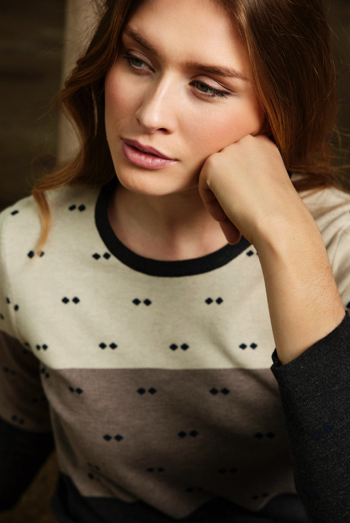 Sunday - Beige/Black Mix Jumper