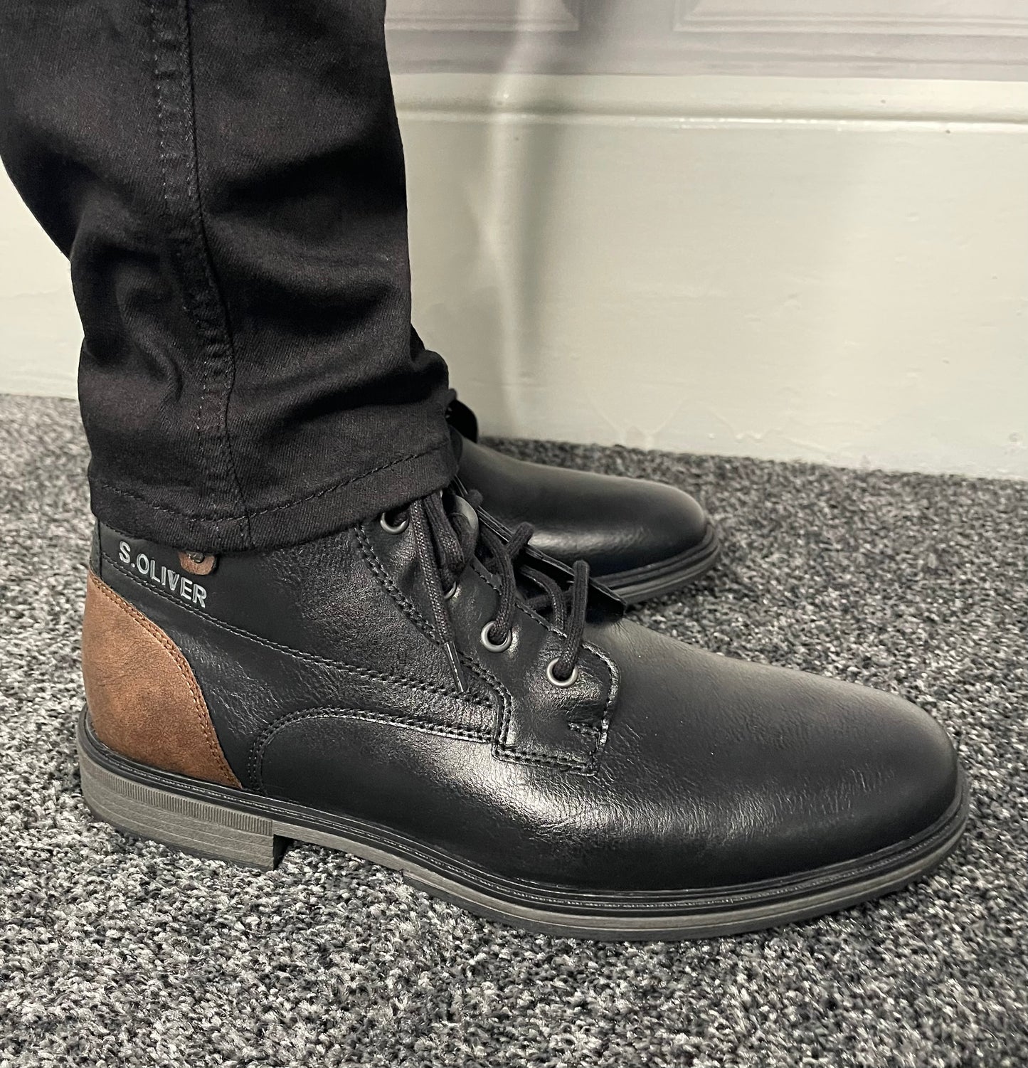 S Oliver - Men’s Black Laced Boot
