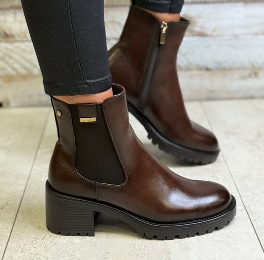 Patrizio Como - 'Loreto' Chocolate Block Heel Boot