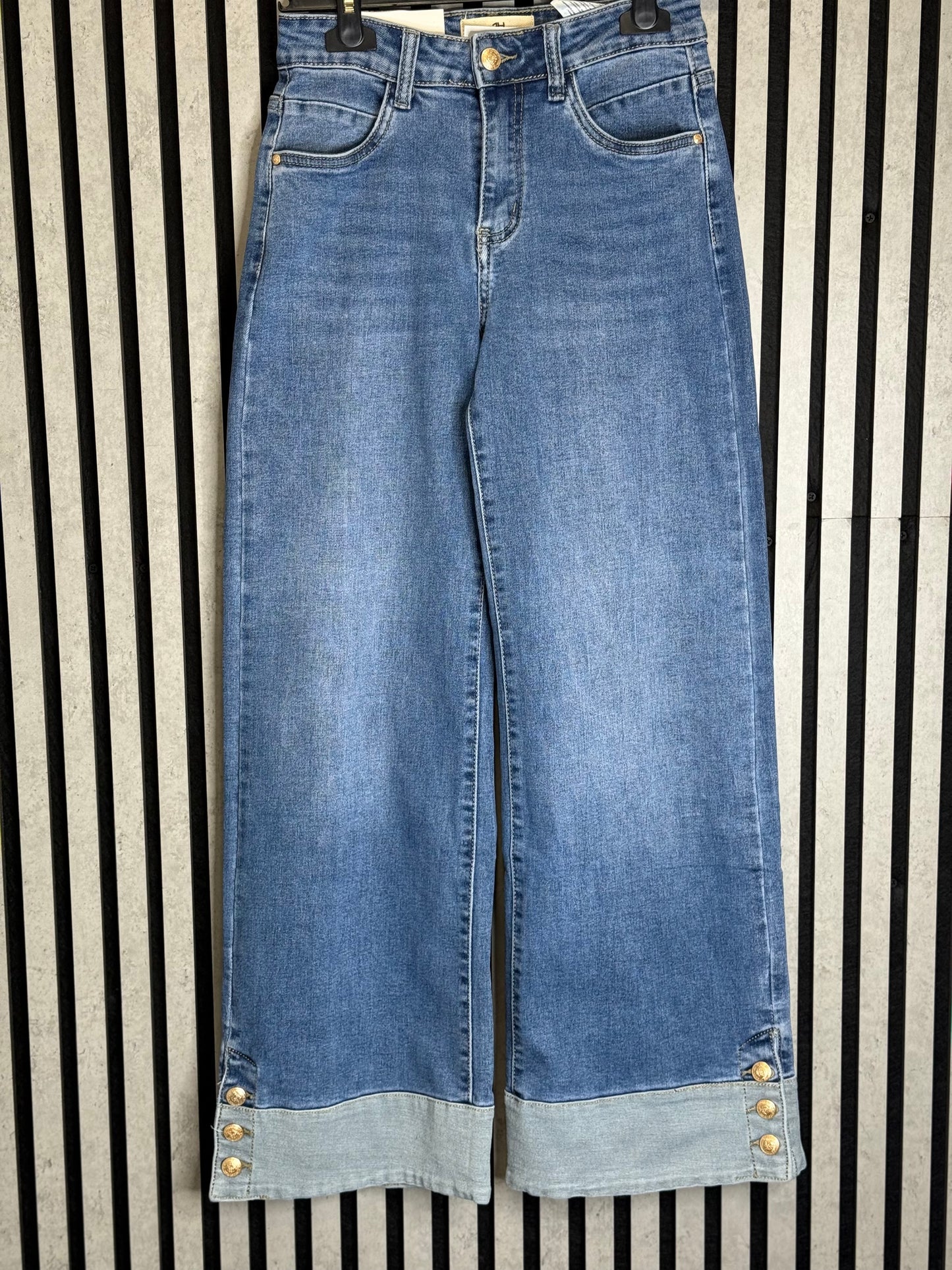 Mid Wash Wide Leg Turn Up Jean