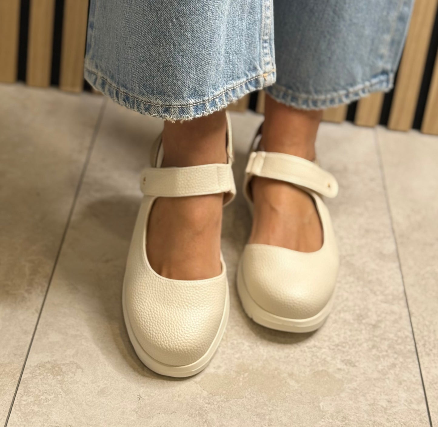 Kate Appleby - 'Wootton' Baileys Casual Slingback Shoe