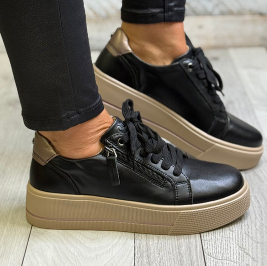 Patrizio Como - 'Ravenna' Matt Black Platform Trainer