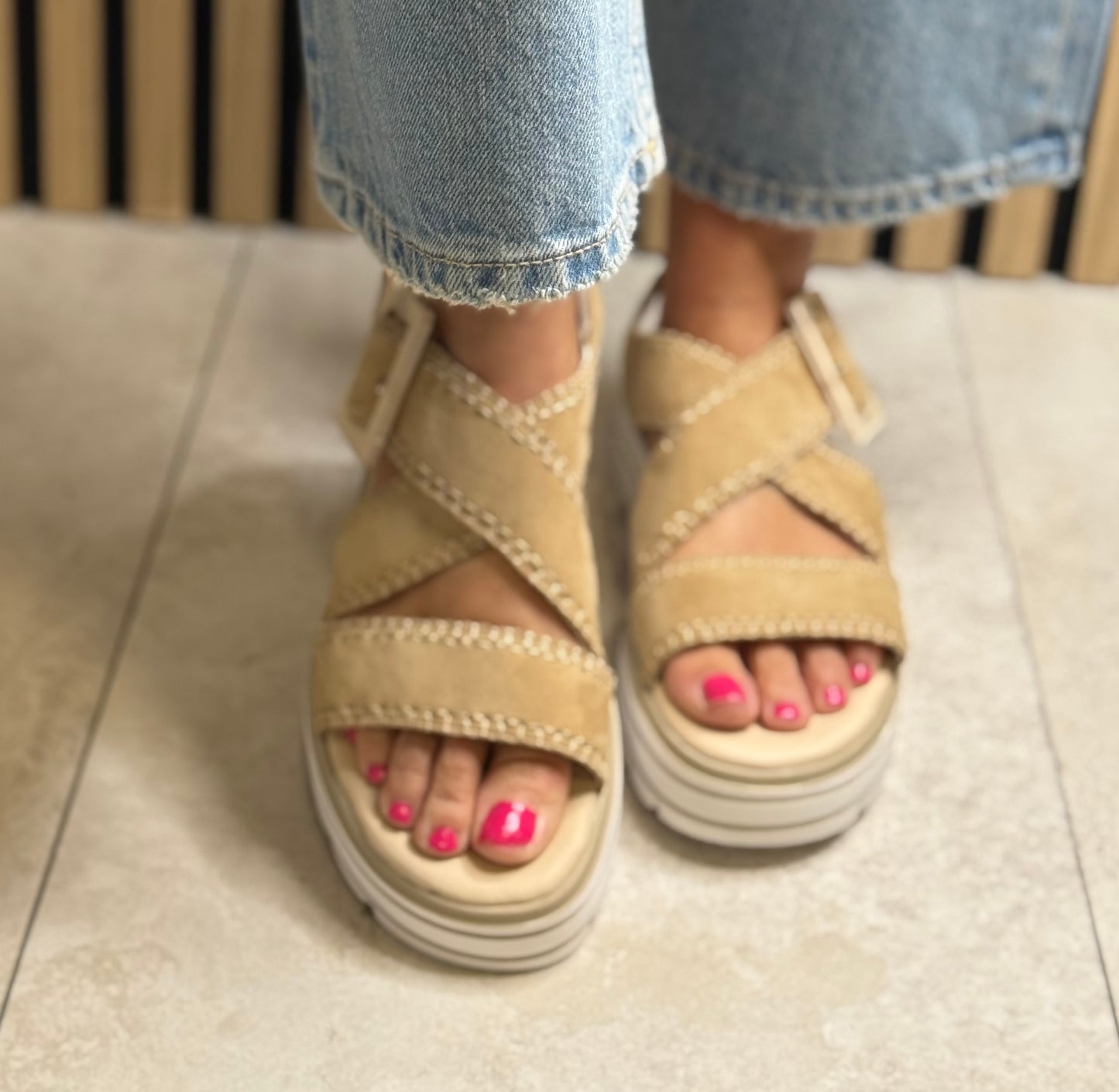 Remonte - Beige Suede Platform Sandal