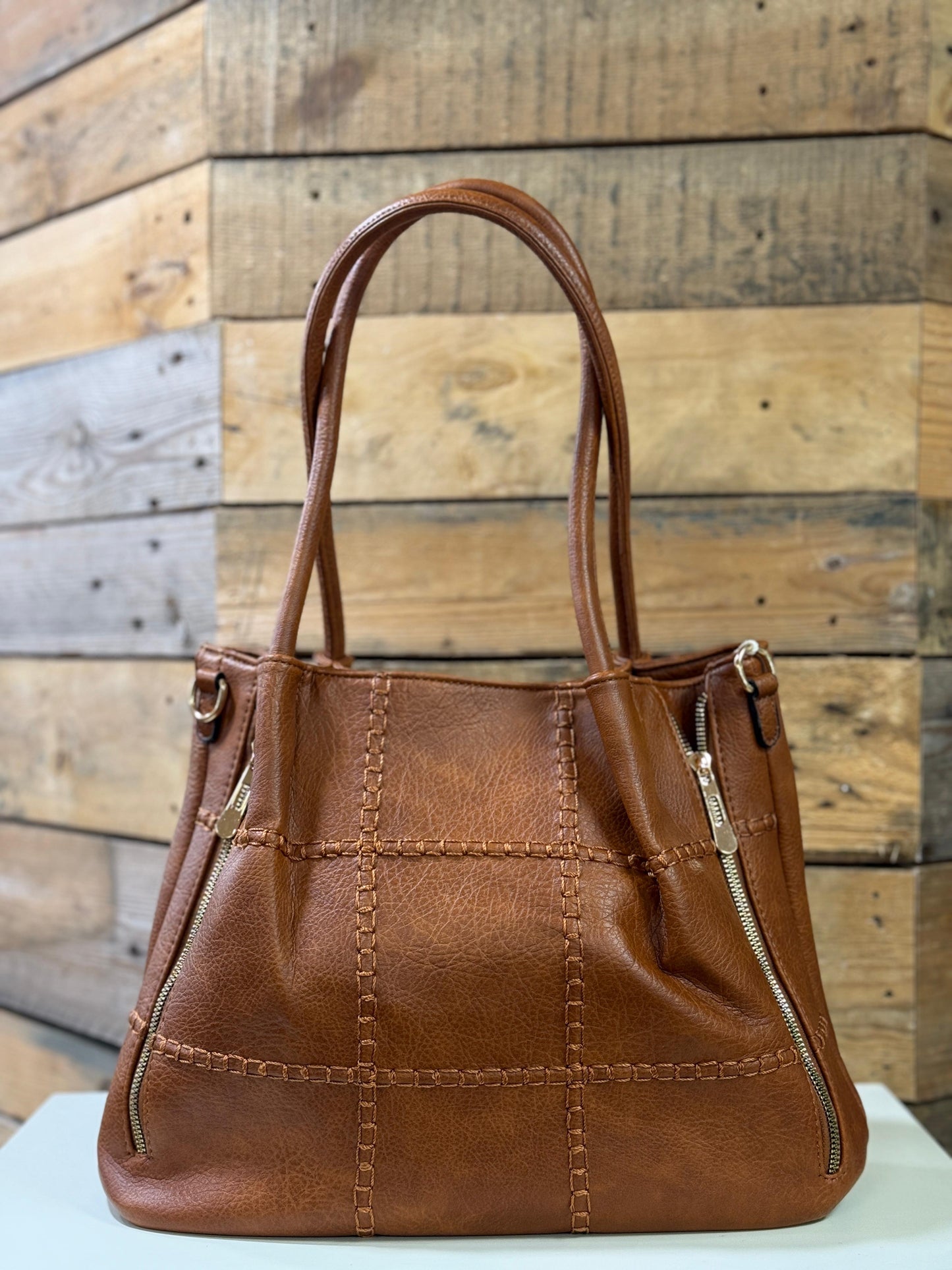 hannah k - 'Dina' Tan Zip Detail Handbag