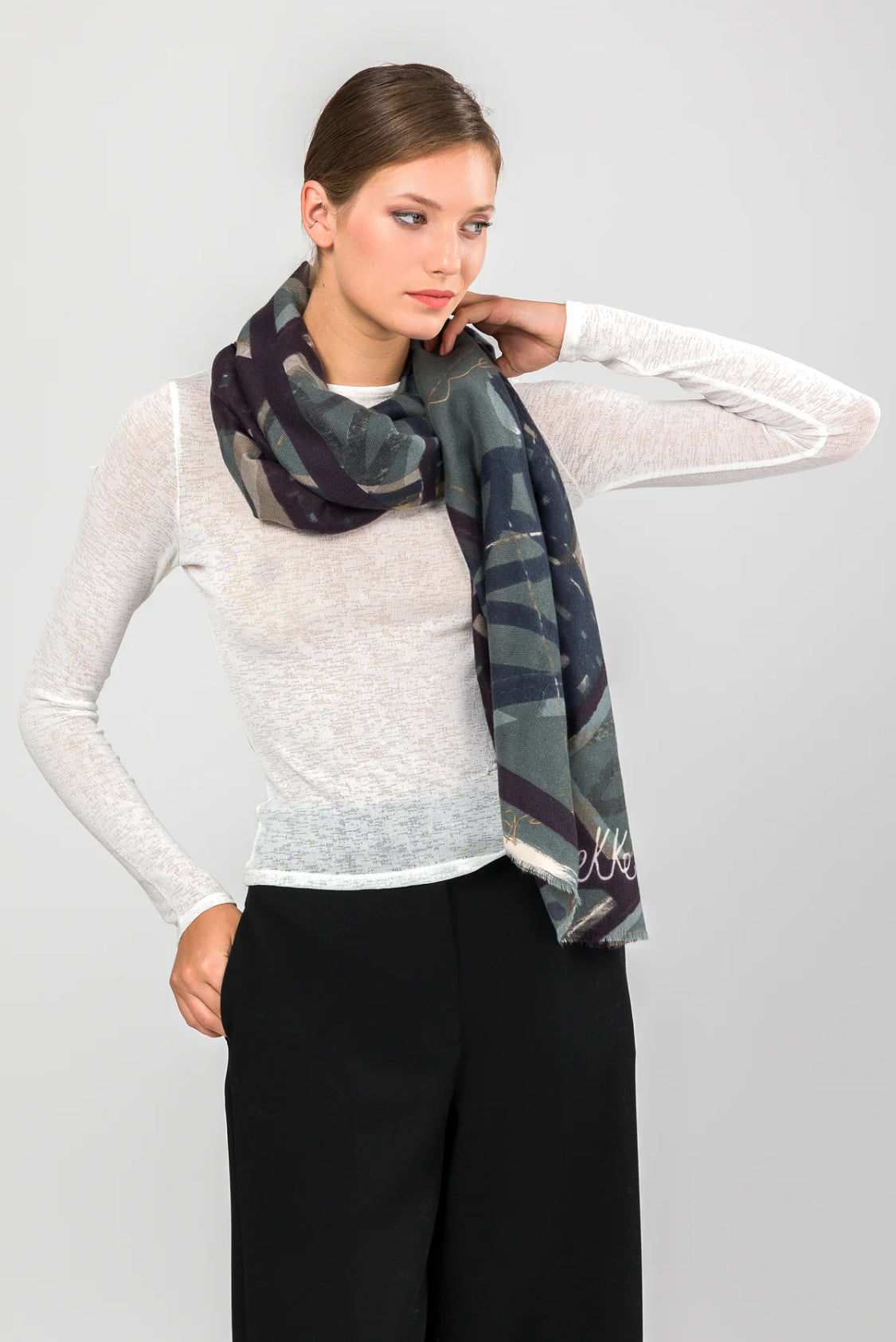 anekke - Blue Printed Pashmina (41470-101)