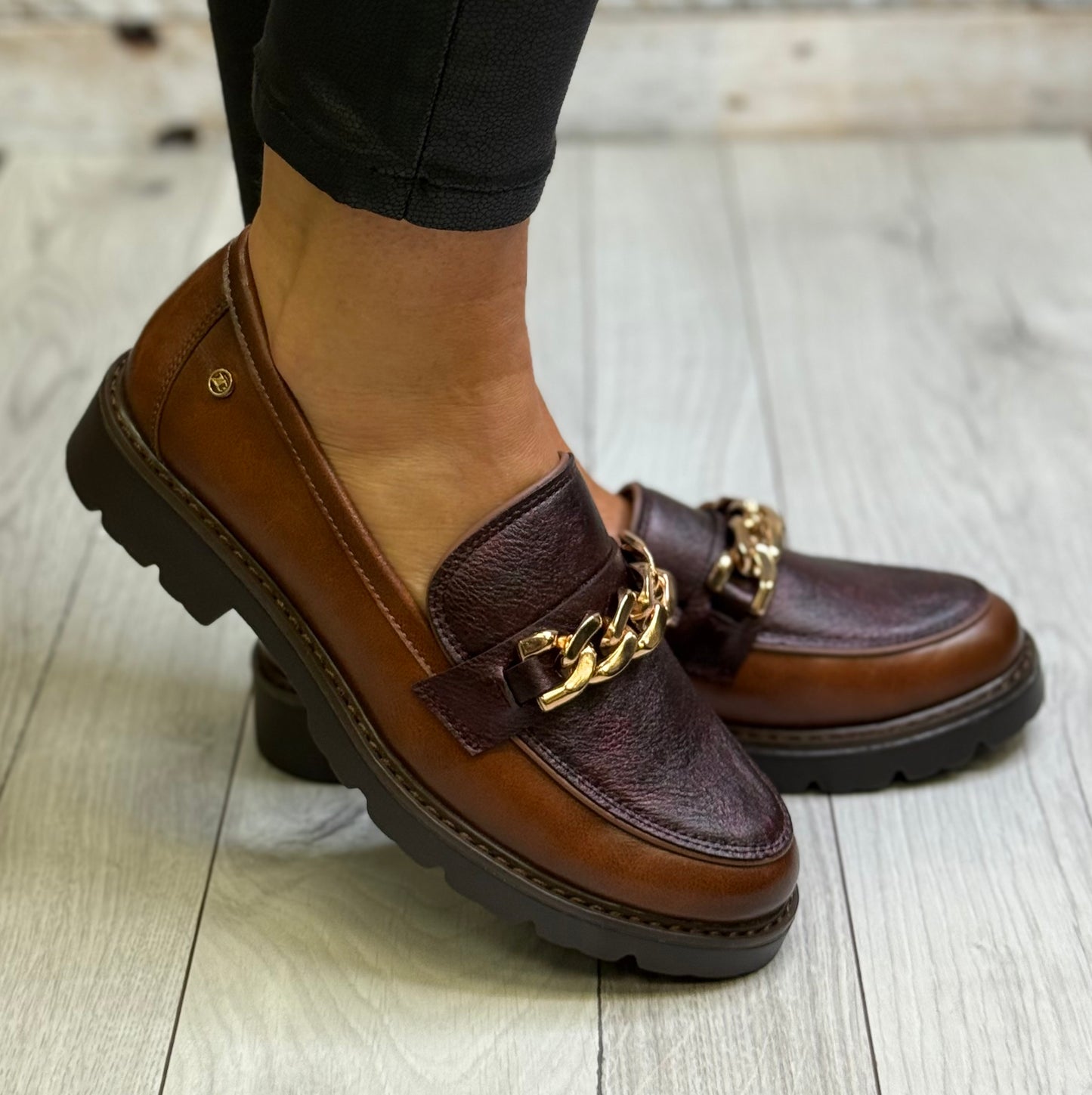 Zanni & Co - 'Daquia One Dritwood Loafer
