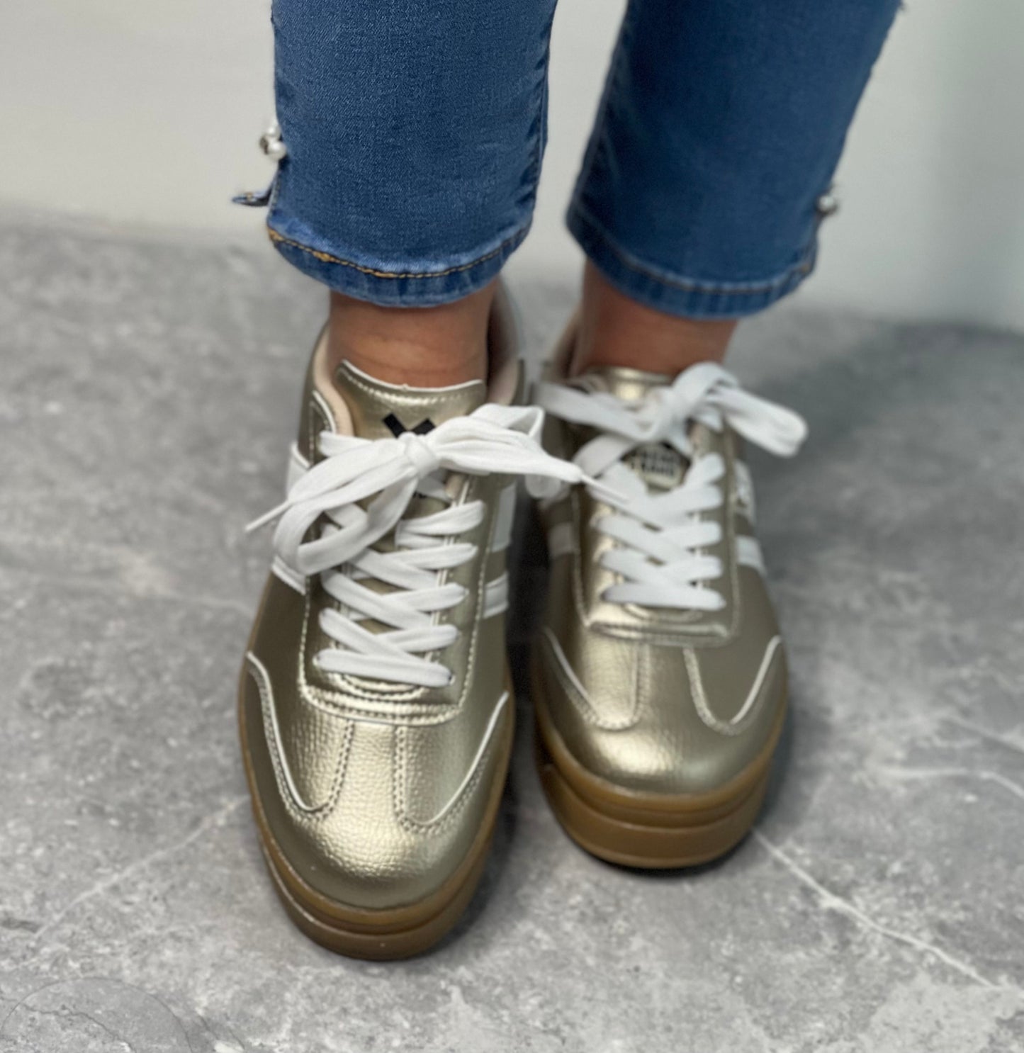 Xti - Gold Metallic Side Stripe Gum Sole Trainer