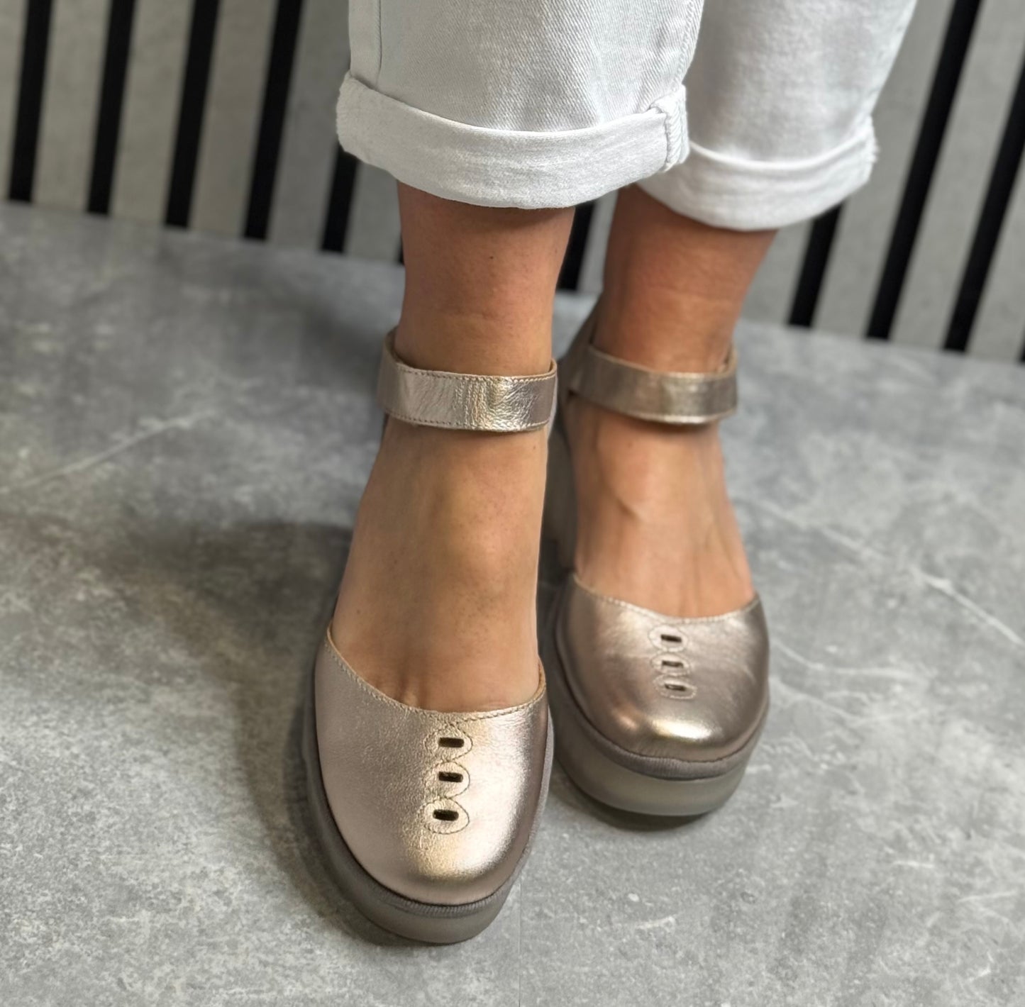 Fly London - Sahara Sandal (BISO305)