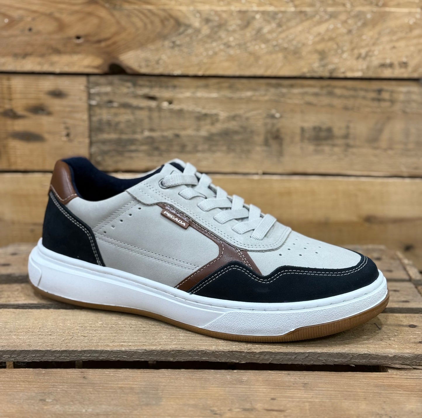 Pegada Mens - Light Grey Multi Nubuck Trainer
