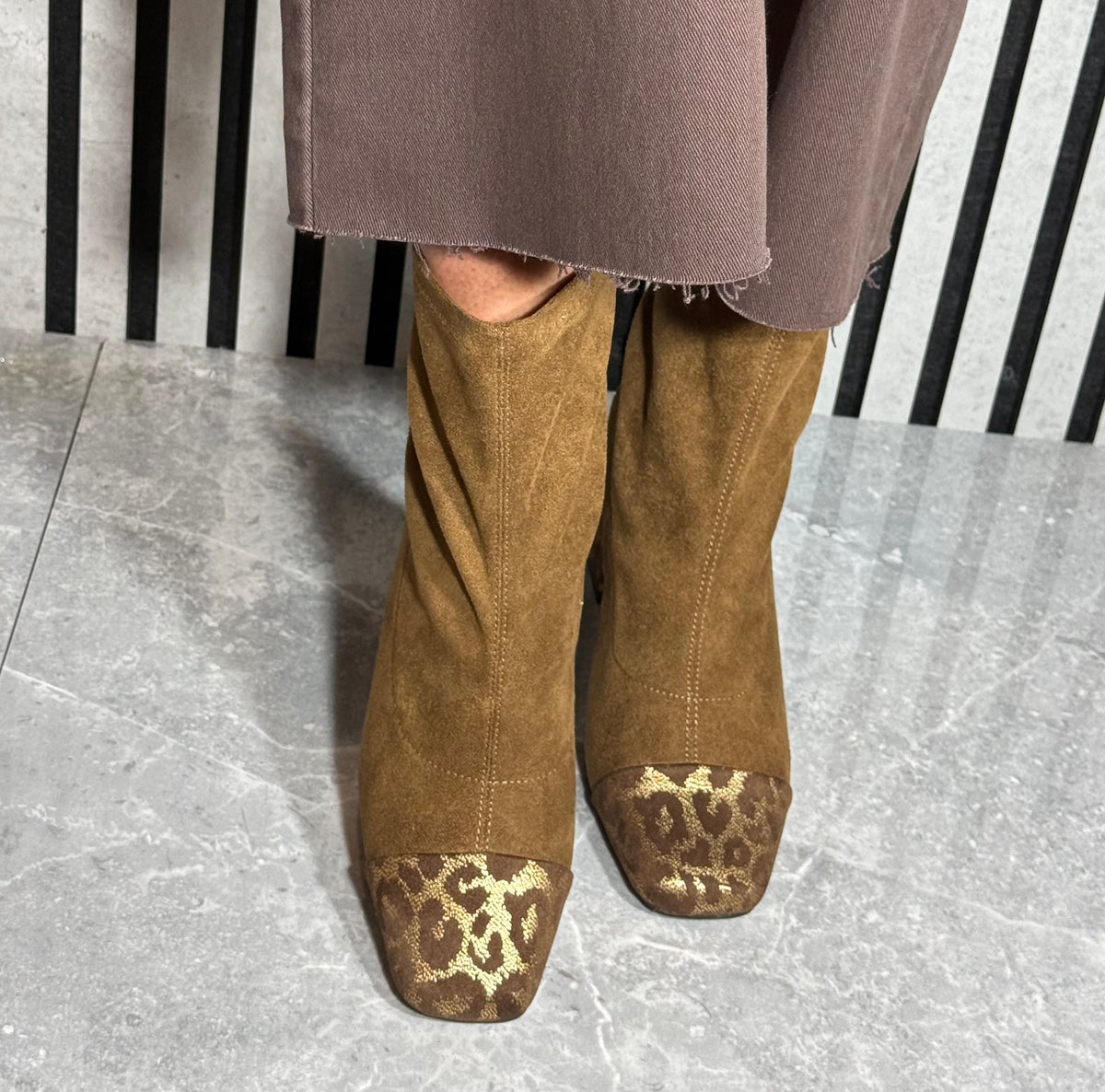 Una Healy - 'Homegrown' Mellow Truffle Block Heel Boot