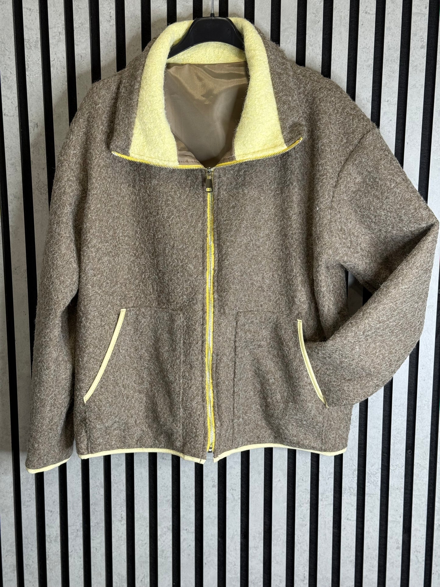 Mocca/Lemon Trim Zip Fleece.