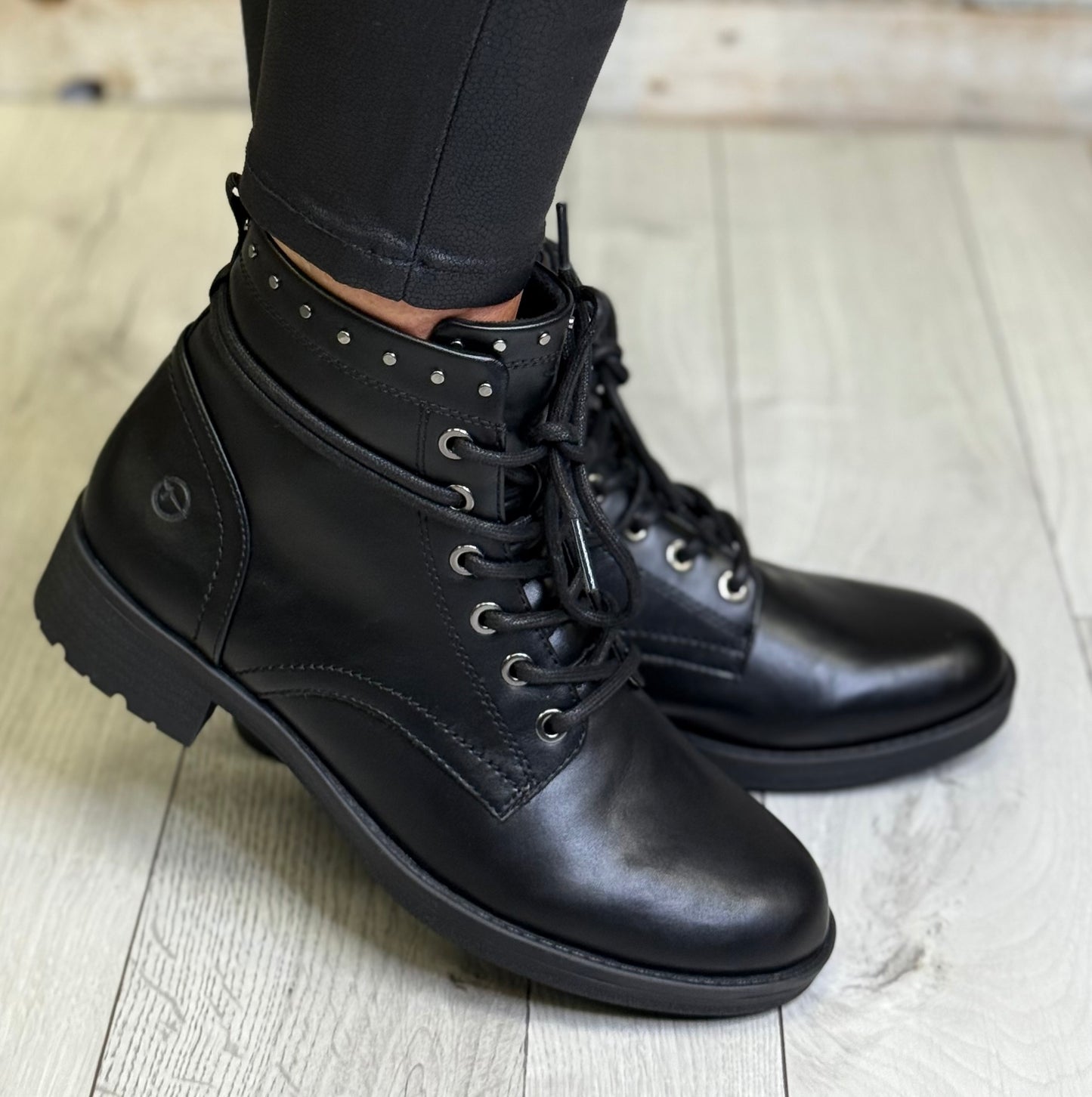 Tamaris - Black Lace Detailed Boot