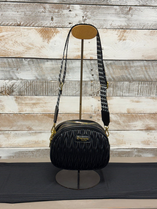 Remonte -  Black Detailed Crossbody (Q0648-00)