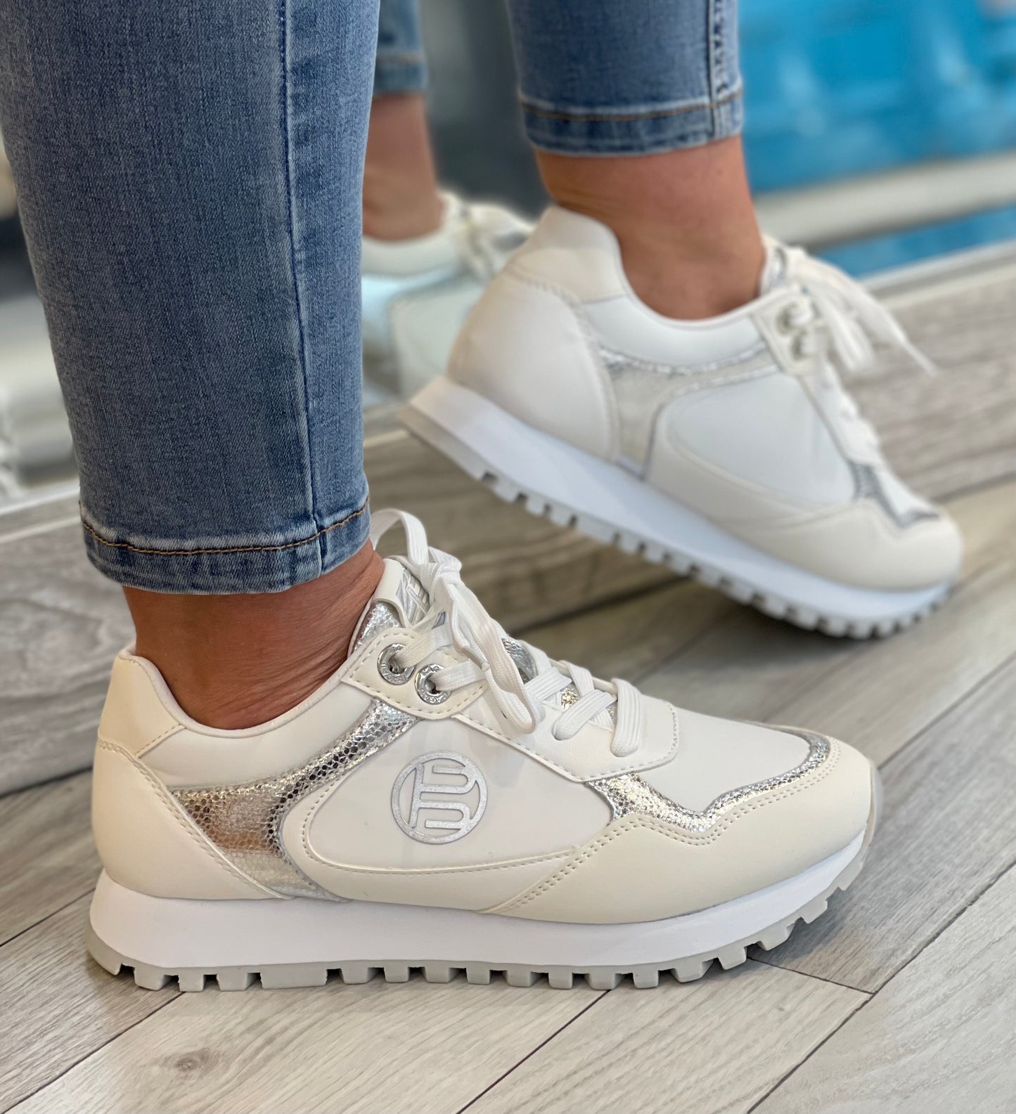 Bagatt- Off White/Silver Trainer
