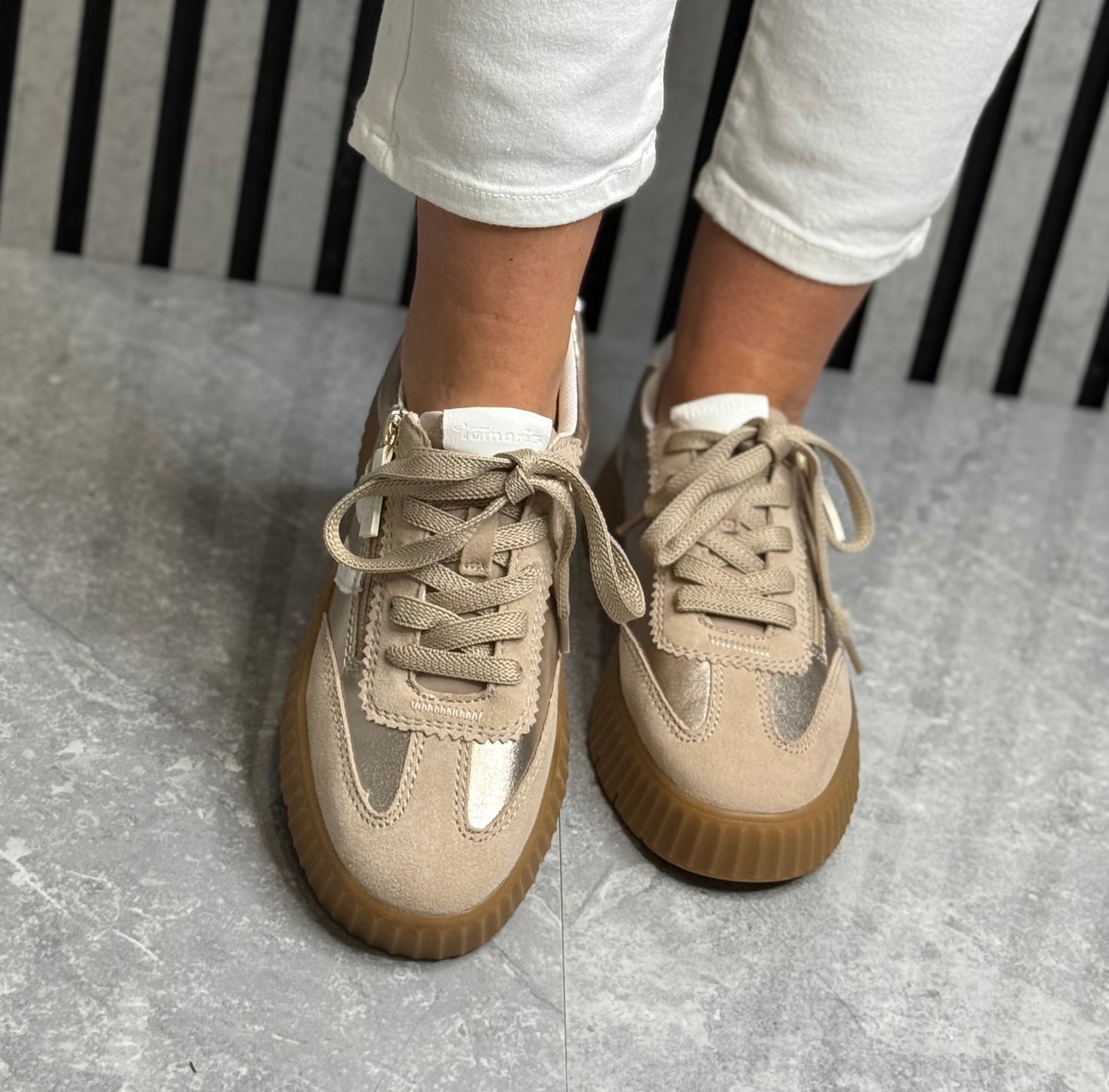 Tamaris Comfort - Metallic Gold Leather (Wide Fit) Gum Sole Trainer