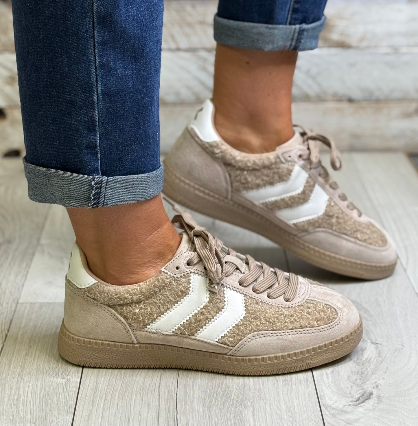 Xti - Beige Teddy Trainer (144734)