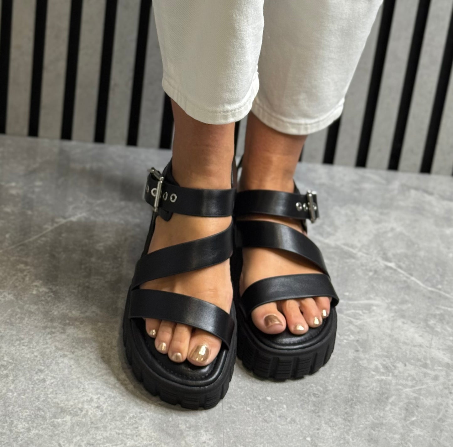 Tamaris - Black Platform Sandal