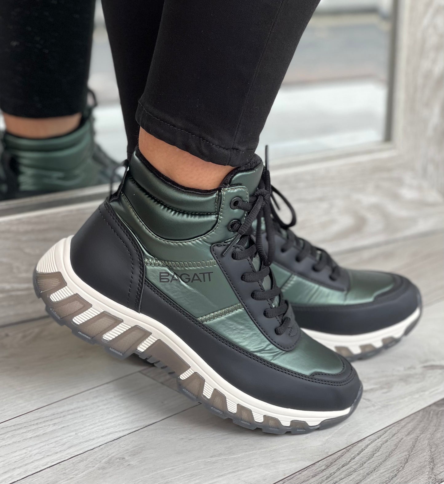 Bagatt- Dark Green/Black High Top Lined Trainer